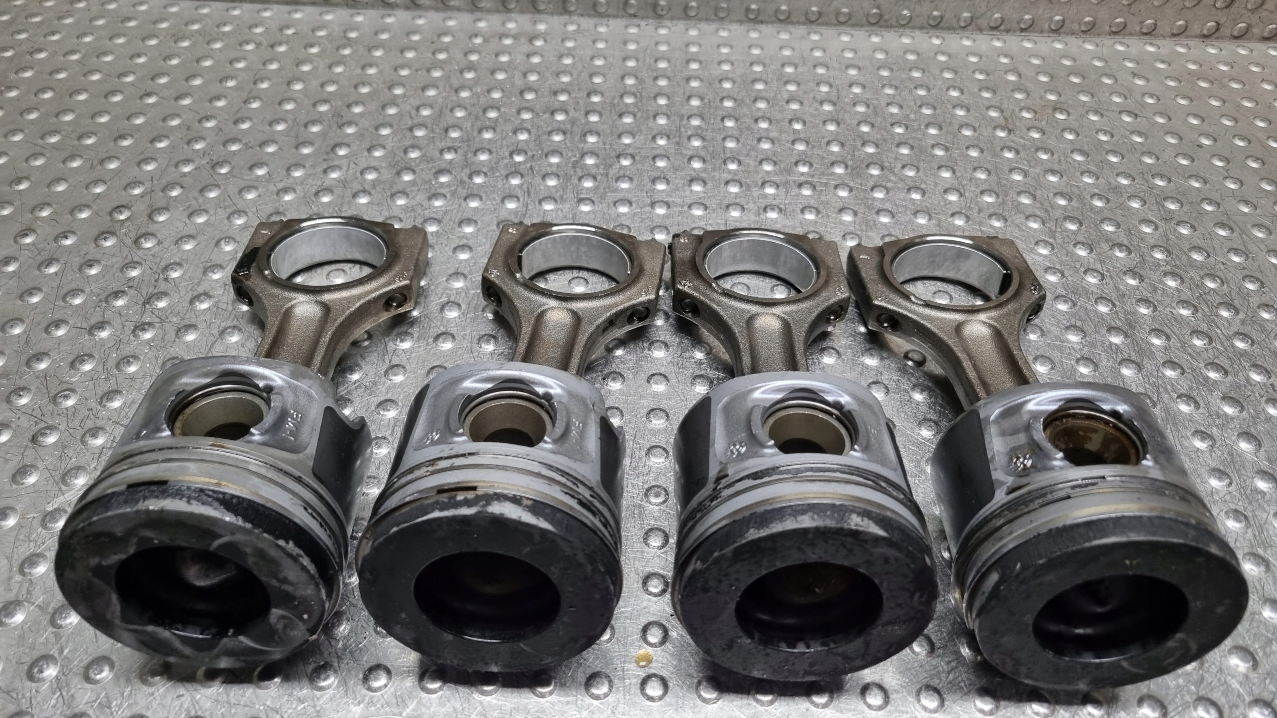 Kolbe pleuelstange pleuel KPL 084088 911 BMW E90 E91 E60 E61 E87 E84 E83 2.0D N47D20A
