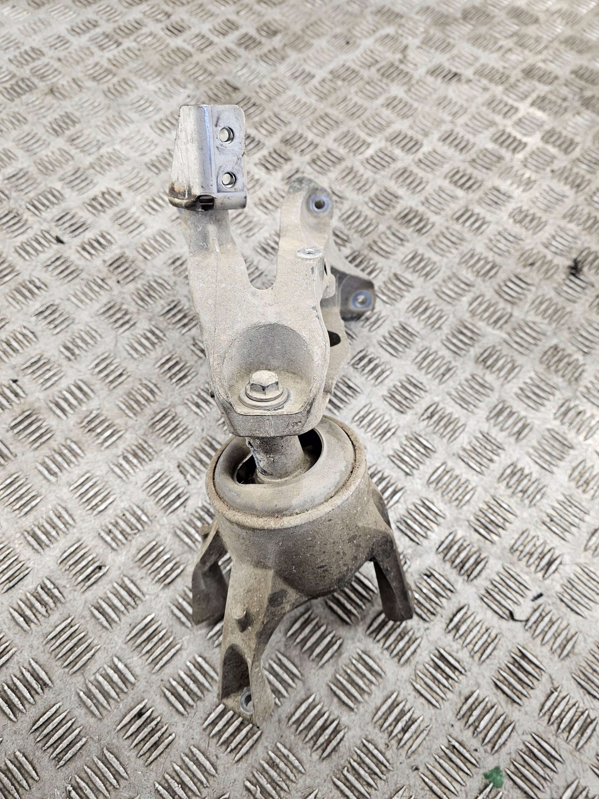 console engine mount VW T6 7E0199849F 7E01993701