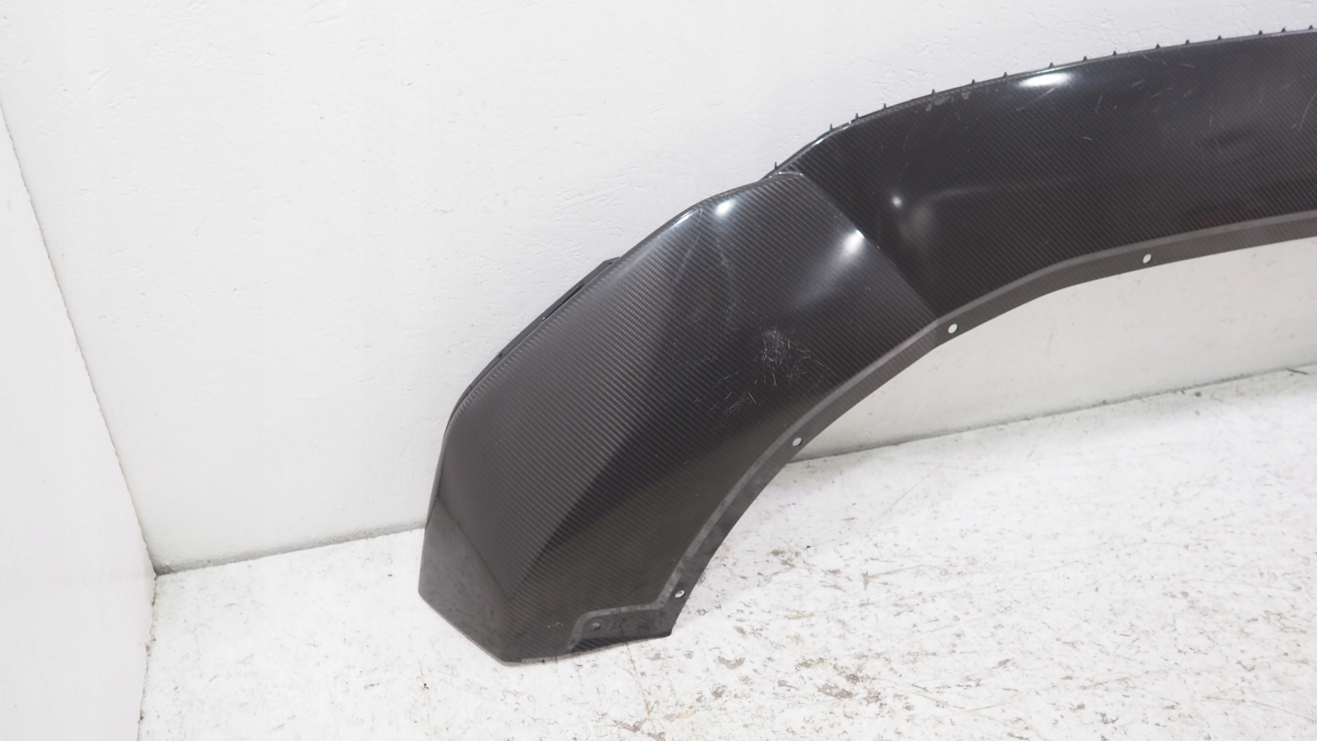 Lotus Eletre spoiler Accessoires Pare choc Avant 8891924549