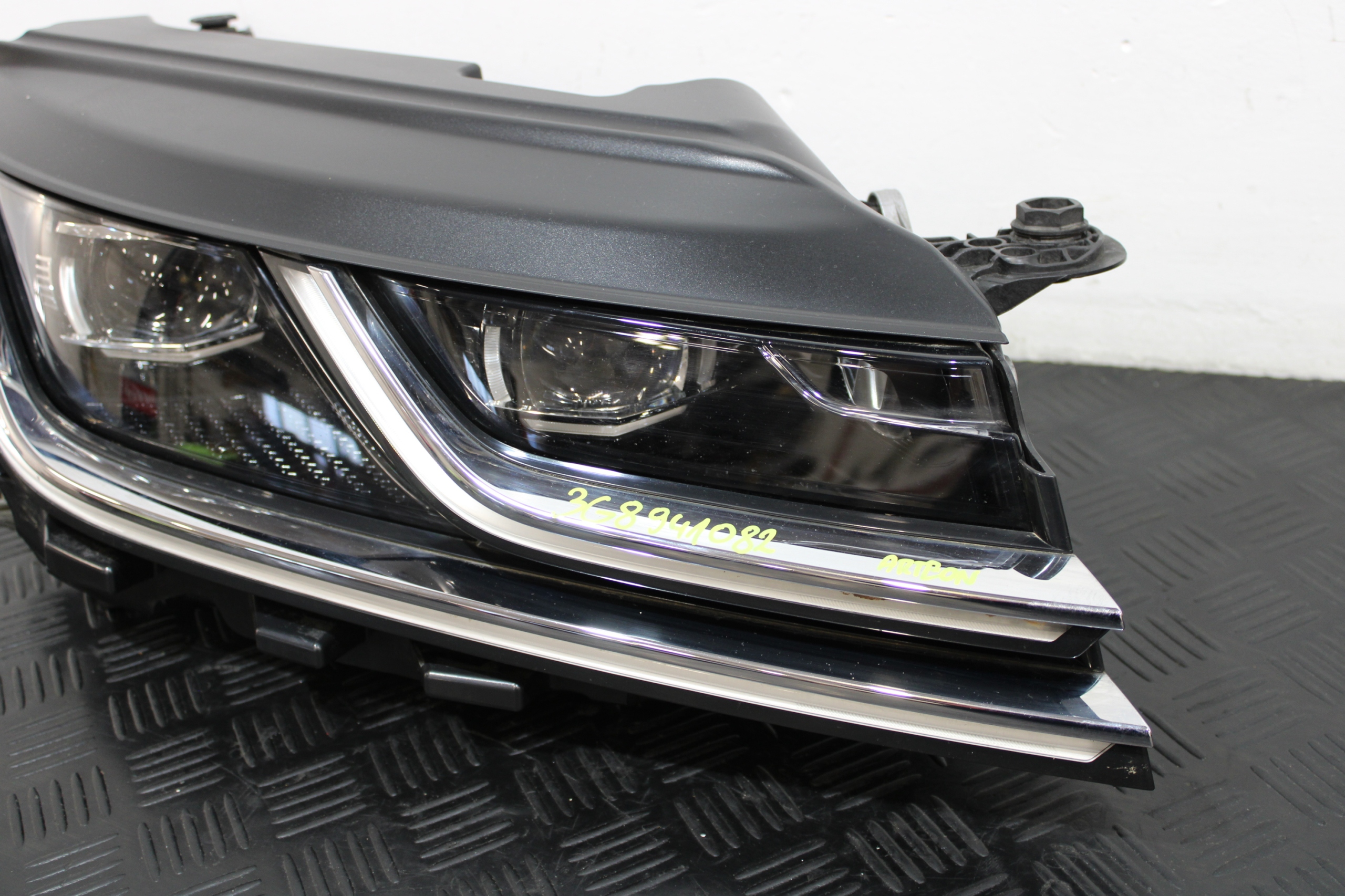 lights front front LED 3G8941082 3G8941081 VW ARTEON 3G8