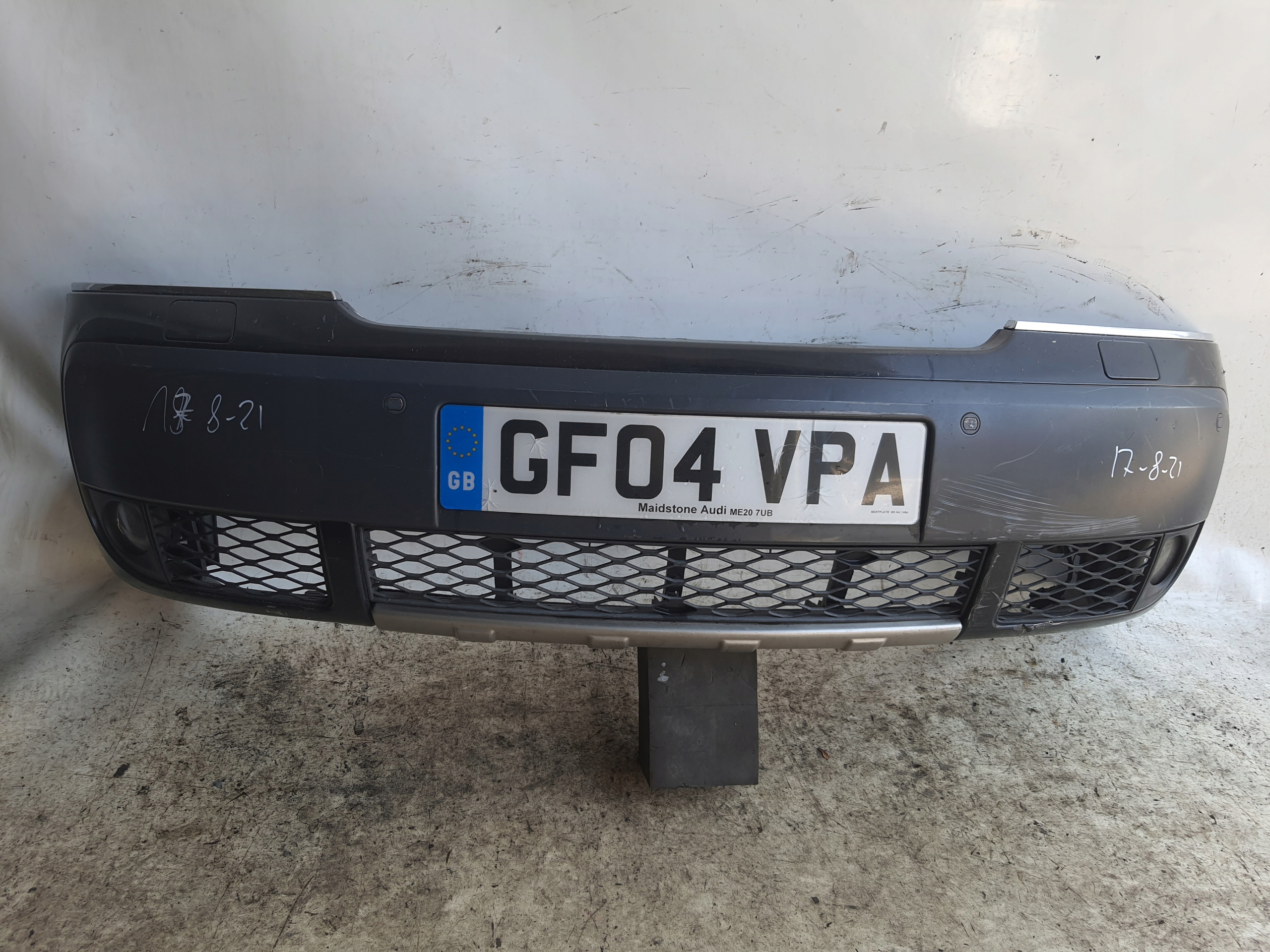 AUDI A5 C5 ALLROAD 01-04 bumper + washers + PDC