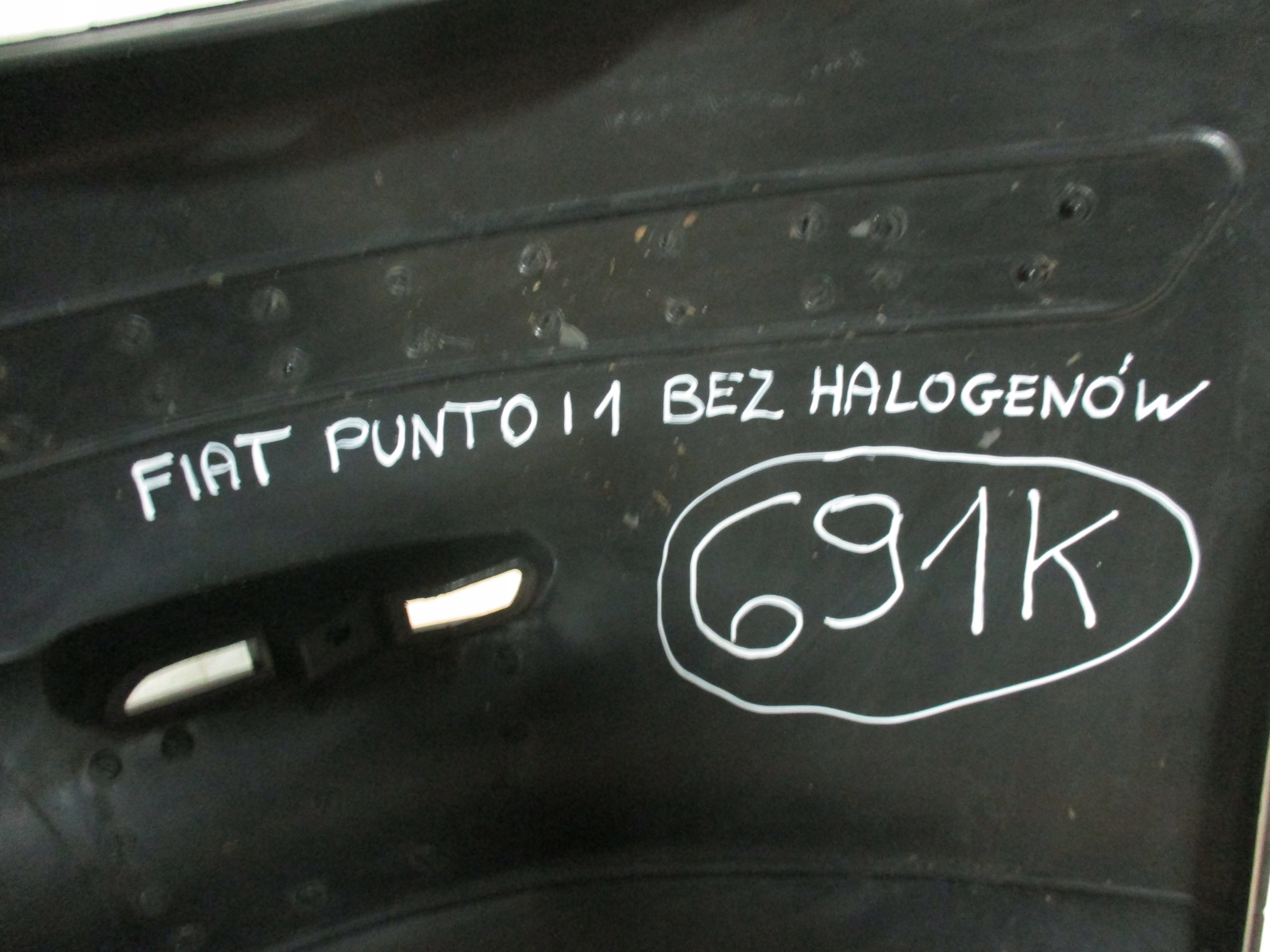 bumper front front Fiat Punto 1 and without halogenow