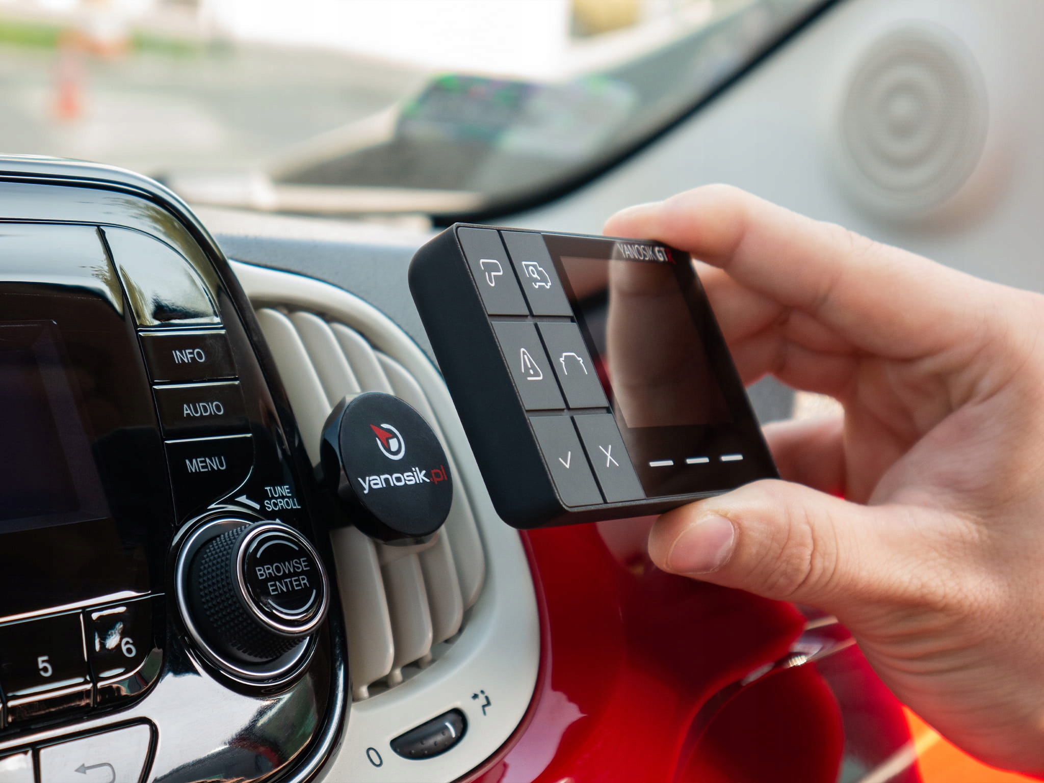 YANOSIK GTR + 12MSC ABONAMENT + E-TOLL Marka Yanosik