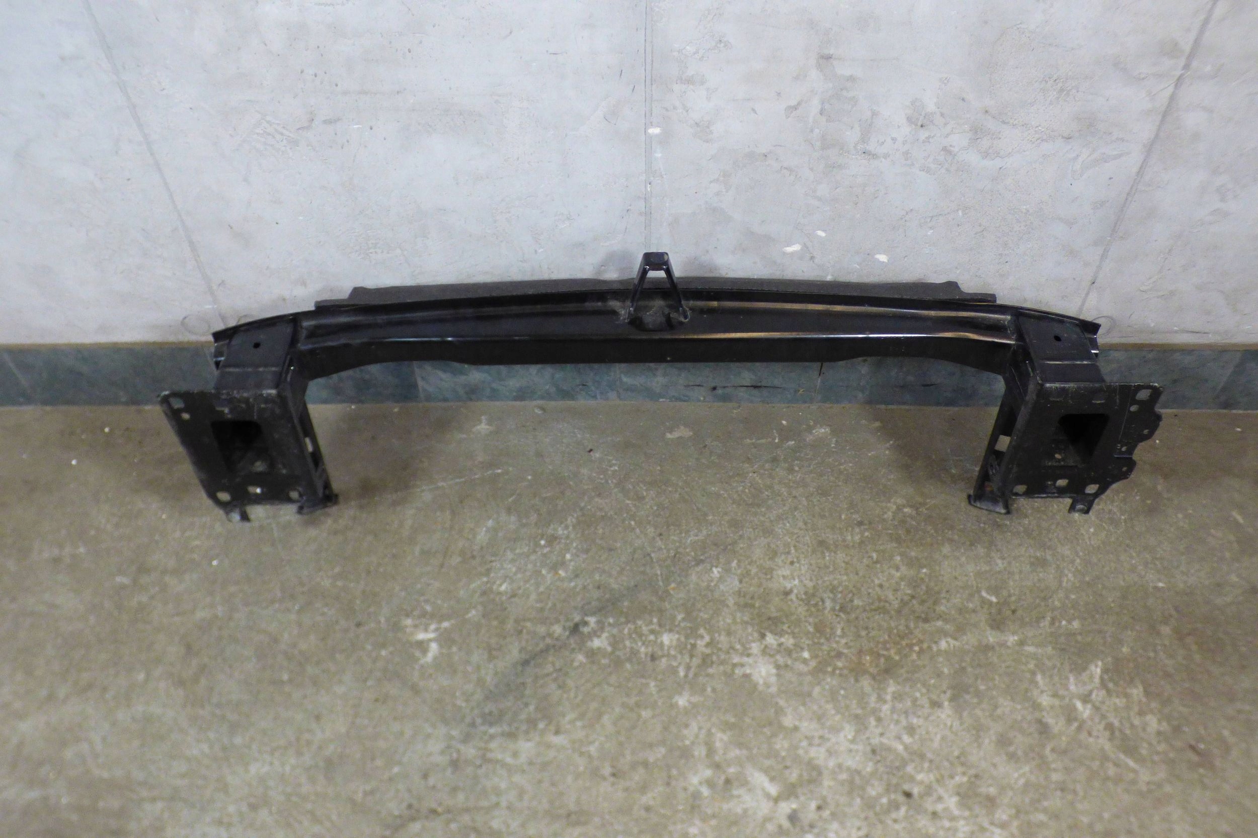 Skoda Octavia IV sider pillar below bumper front 5F3807109