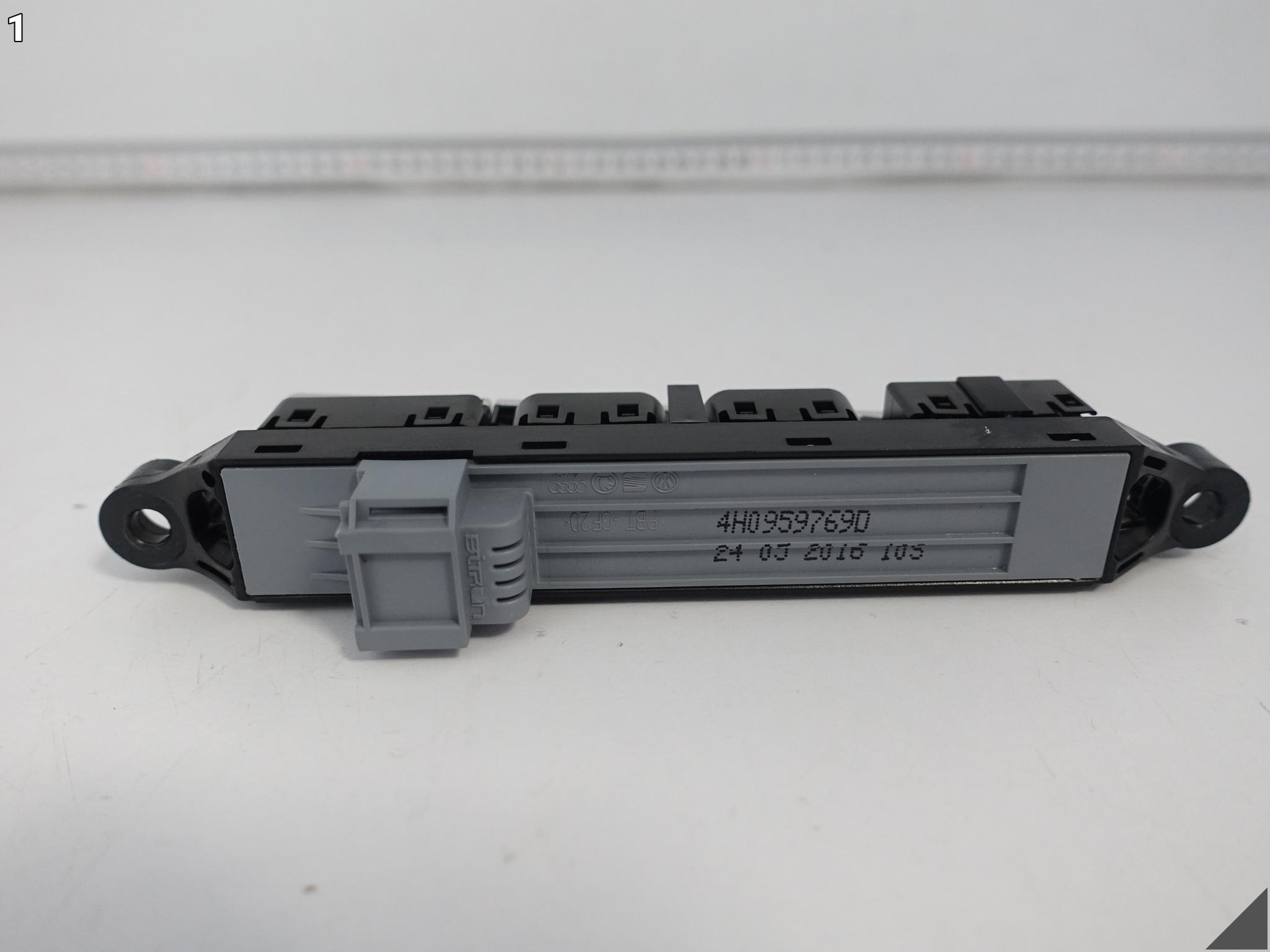 AUDI S8 A8 4H0 D4 09-17 LIFT switch PAMIECI seat CHROM left