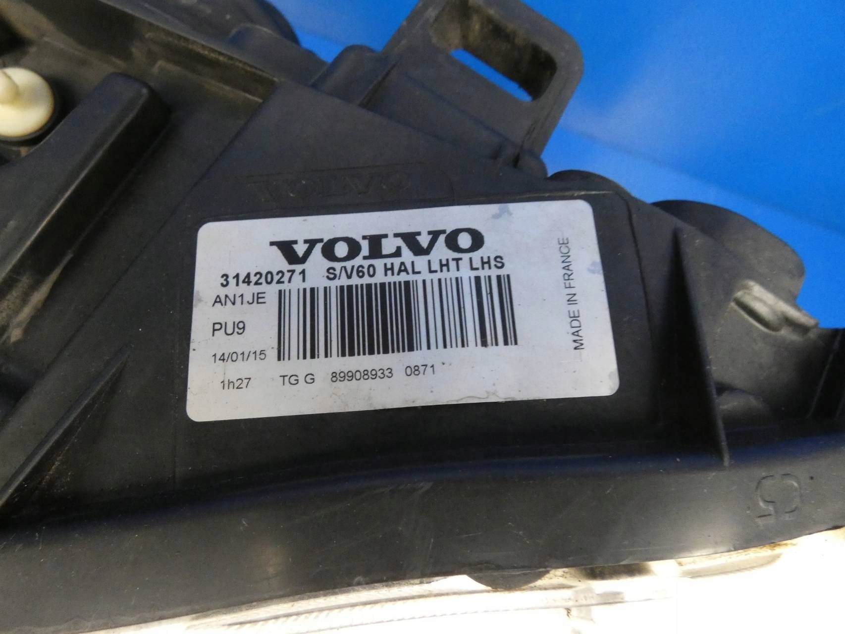 VOLVO V60 and S60 II LIFT light left front left WERSJA ANGIELSKA