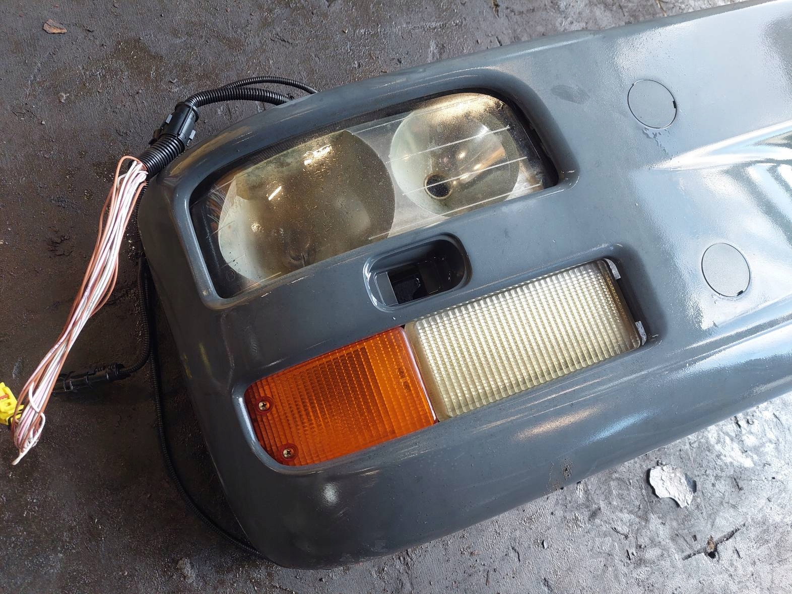 bumper front + light left right front MAN TGL 8.180