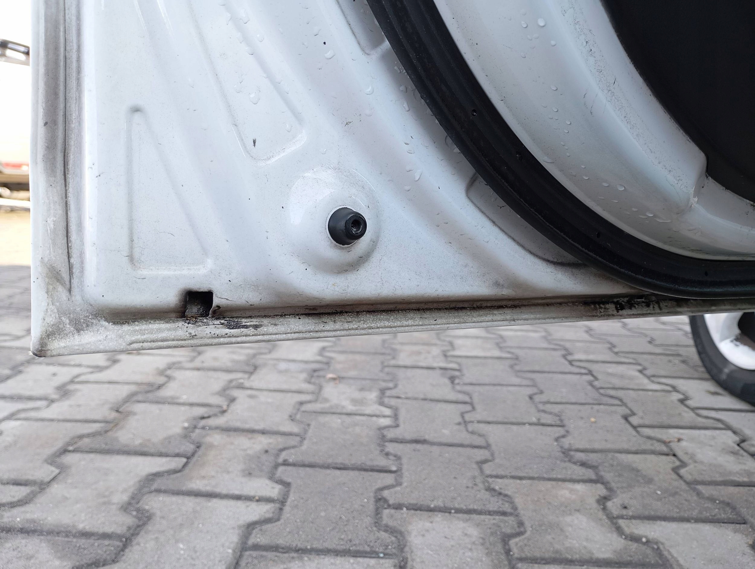 HYUNDAI I20 and 1 PBT 2008-2014 door front front left BIALE PHW 5D 5DRZWI