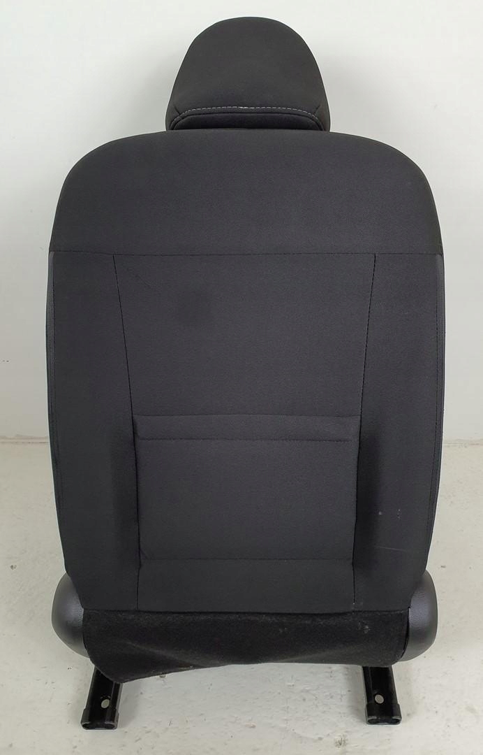 кресло передний левый kia PICANTO II 3D