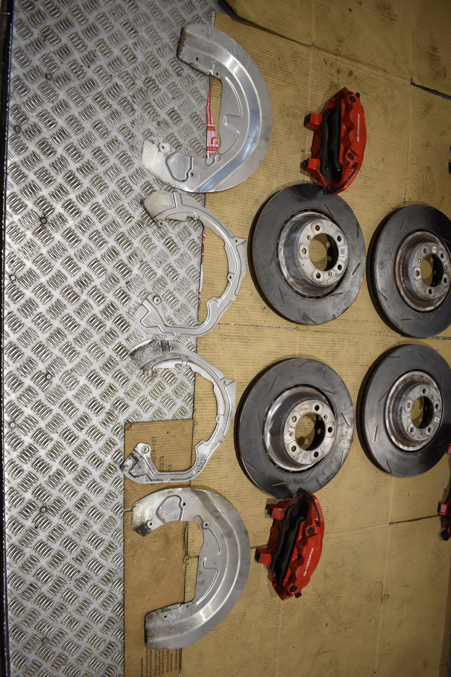 IDEALNE discs calipers KPL. PORSCHE PANAMERA 971 TURBO 1