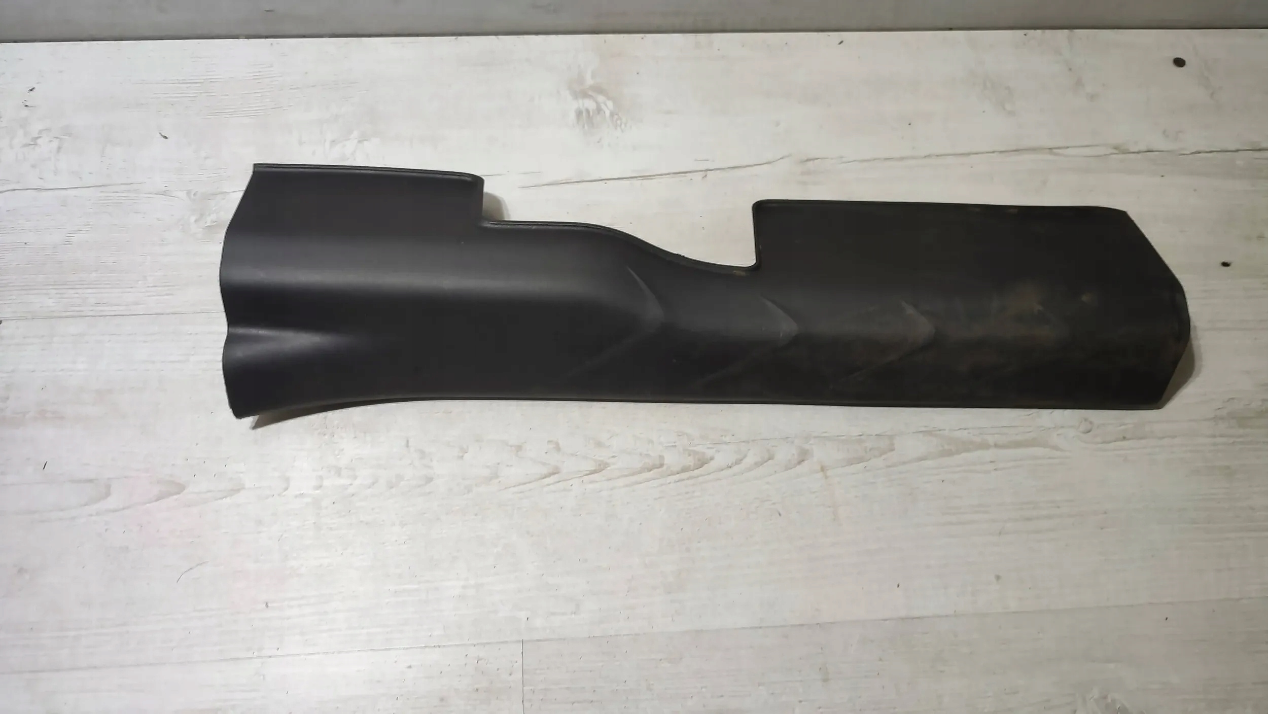 Mitsubishi ASX 18r. 1.6DiD front side right moulding threshold