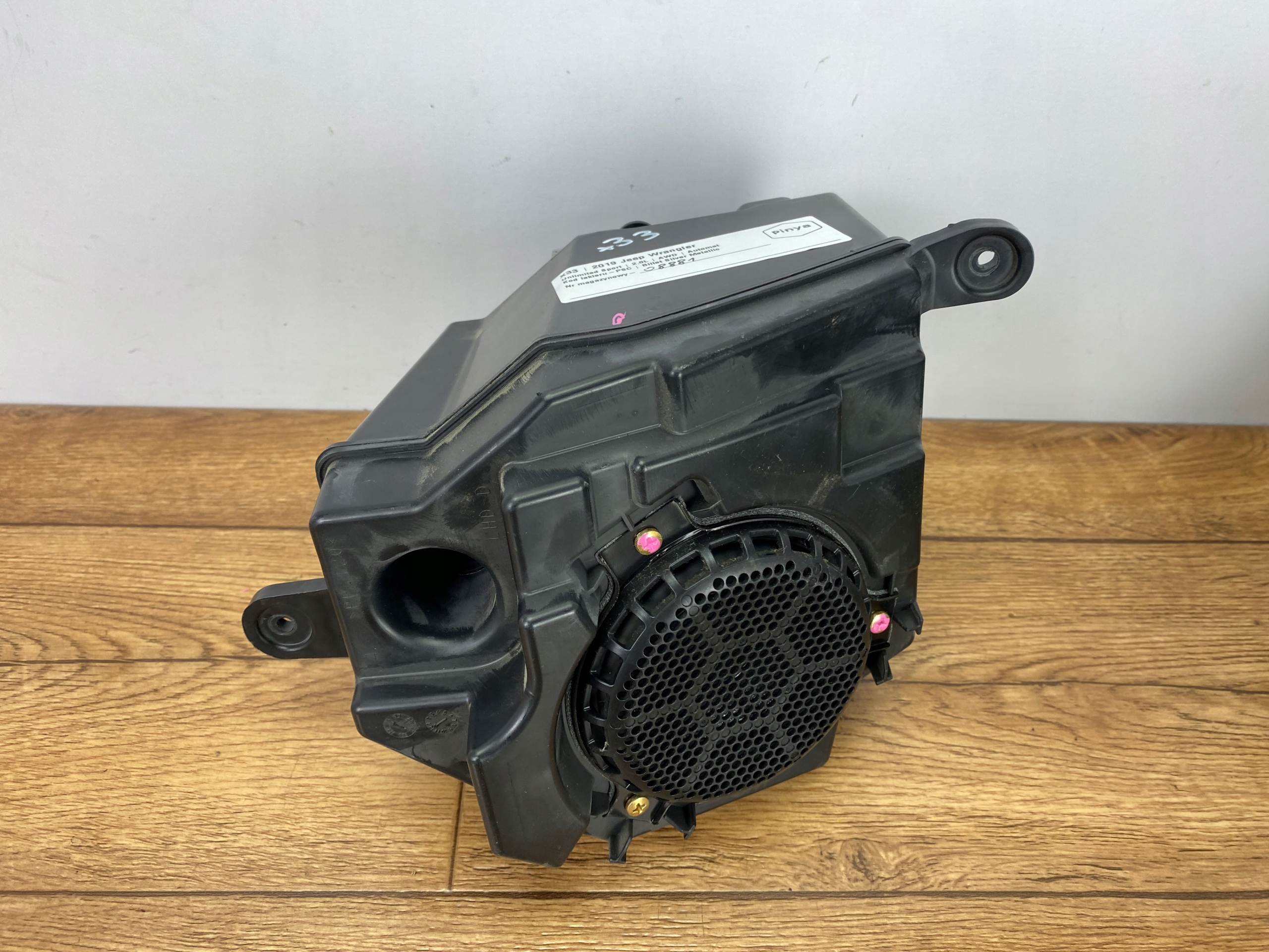 speaker Jeep Wrangler JL 2018+ USA