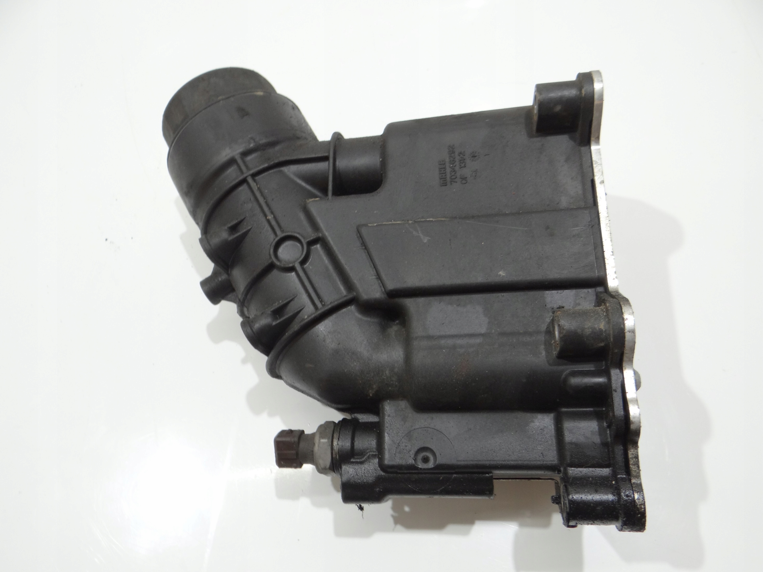 Gehäuse Ölfiltergehäuse BMW E60 E61 N47 2.0D 7807799 (4295324)