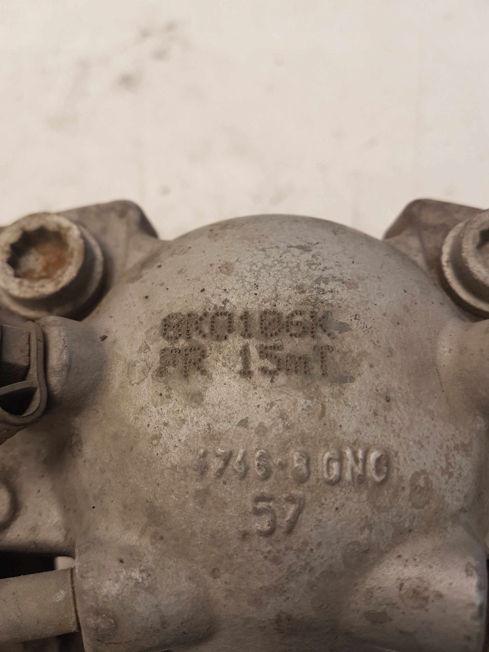 caliper brake right front AUDI A4 B8 A5 8K0106K