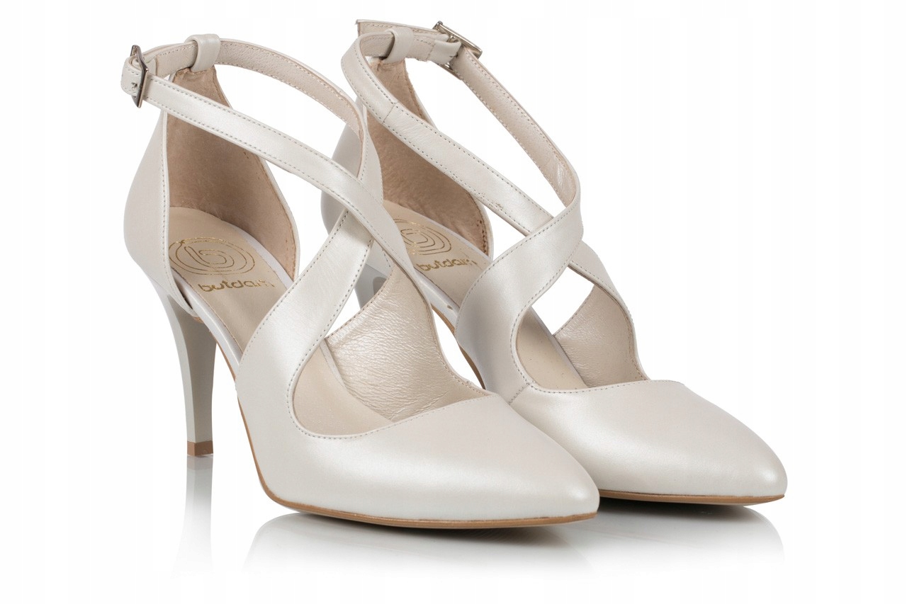 Taneční kolíky Xena s vrchovatou špičkou a pásky 41 série1