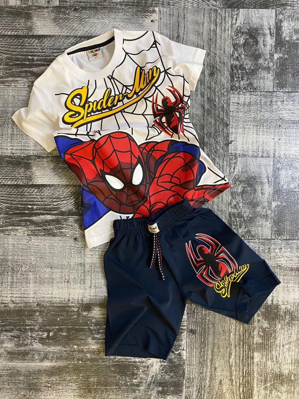

Spiderman Bajkowy Komplet 4-5 lat