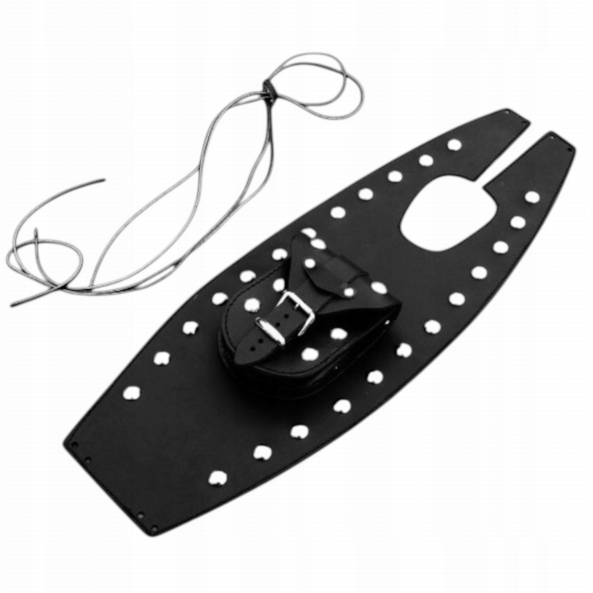 Kožený pás na nádrž Suzuki Intruder Vs 800 s cvočkami