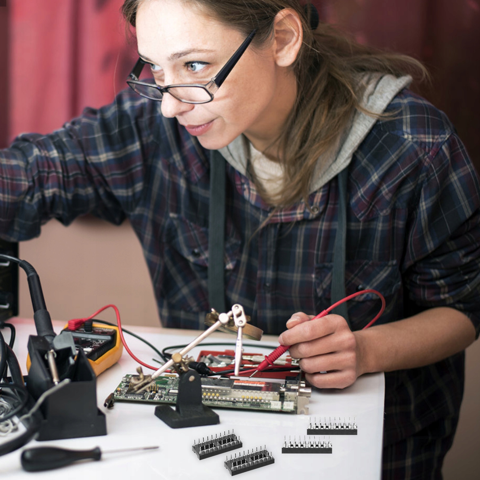 ZŁĄCZE GNIAZD IC DWURZĘDOWE, POZŁACANE Długość kabla 0.4 m