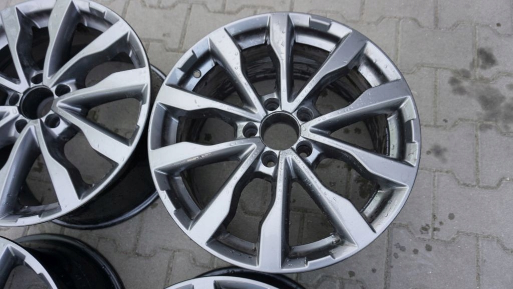 MERCEDES W C 205 E 212 213 - felgen Alu 18