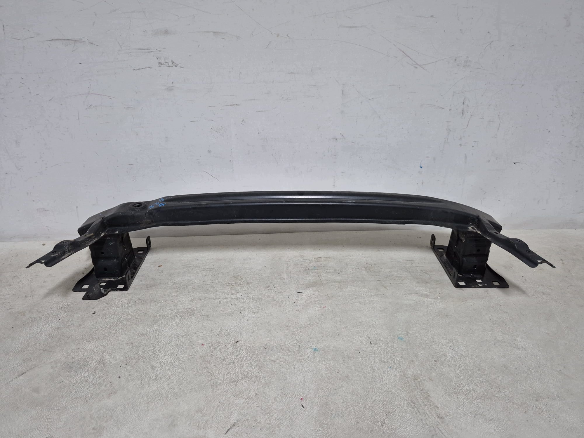 SEAT ATECA 575 16- sider front front of a bumper