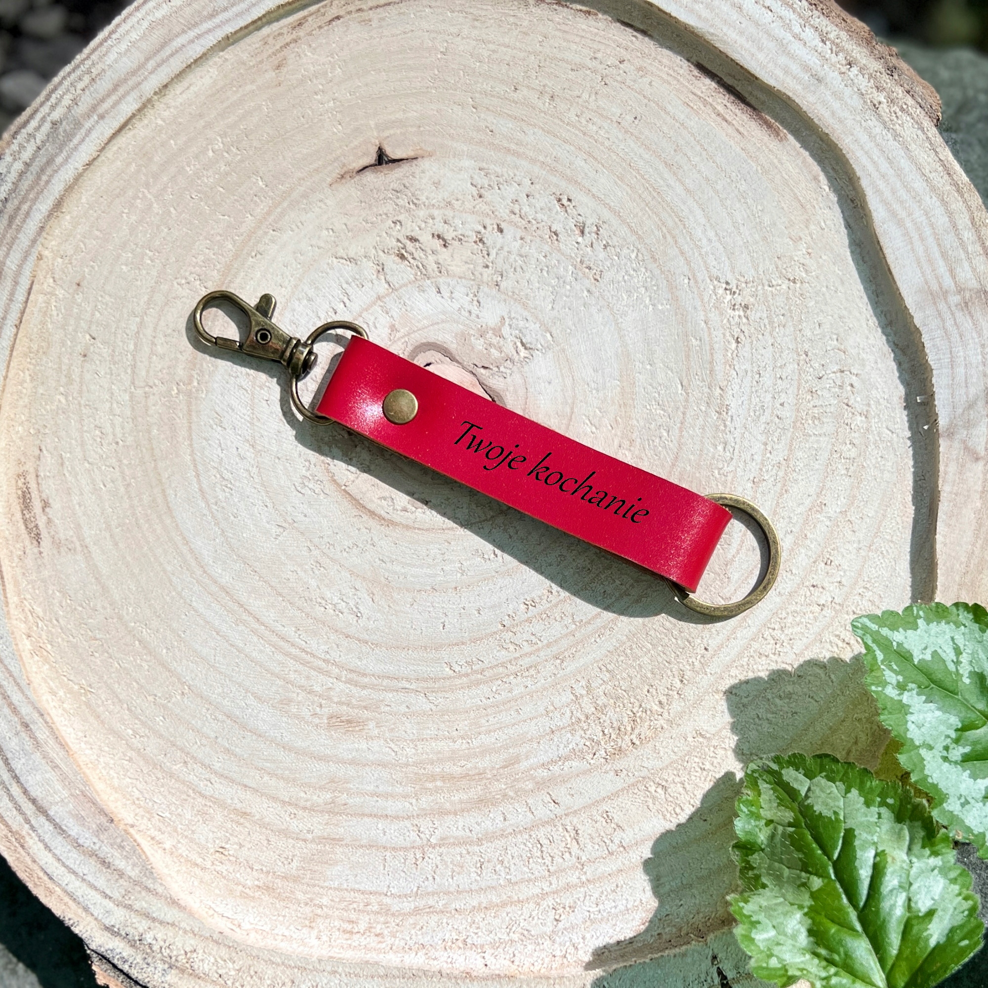 Dámské přívěsky na klíče s gravírováním jménem