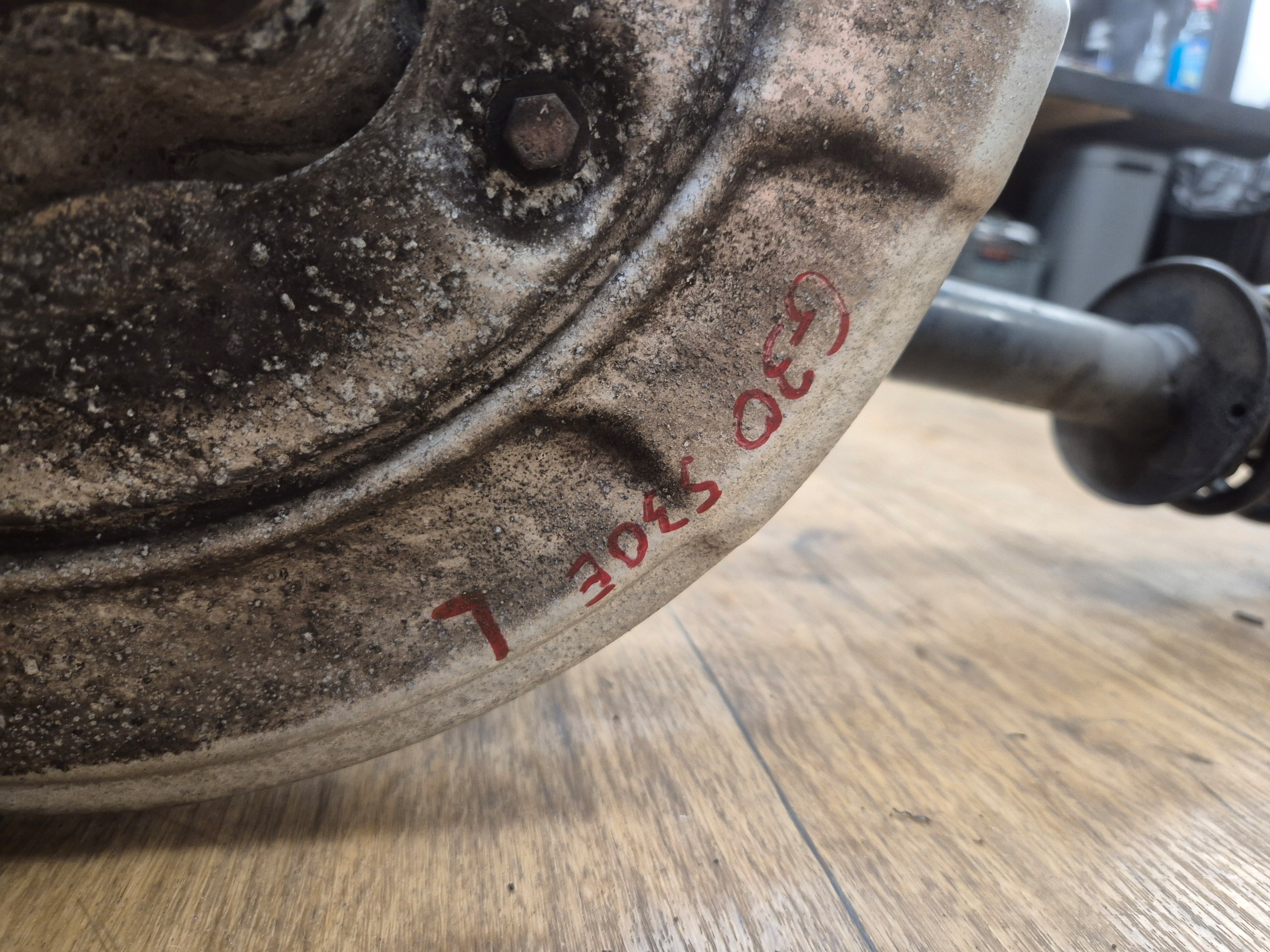 BMW 5 G30 530e swing left rear part rear complete sususpension B48 HYBRYDA