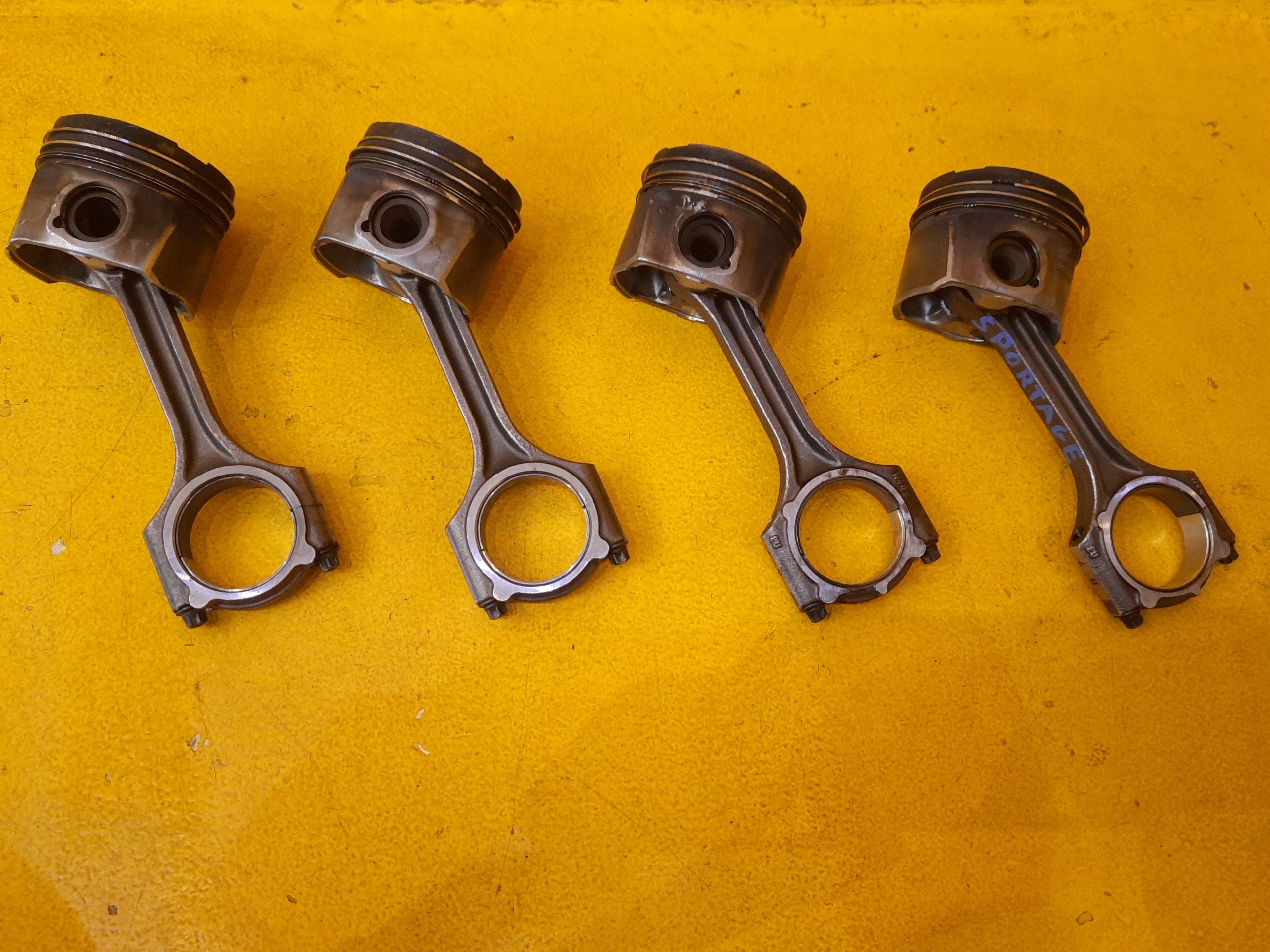 KIA SPORTAGE IV ЛИФТ 1.6 CRDI ПОРШЕНЬ ШАТУН