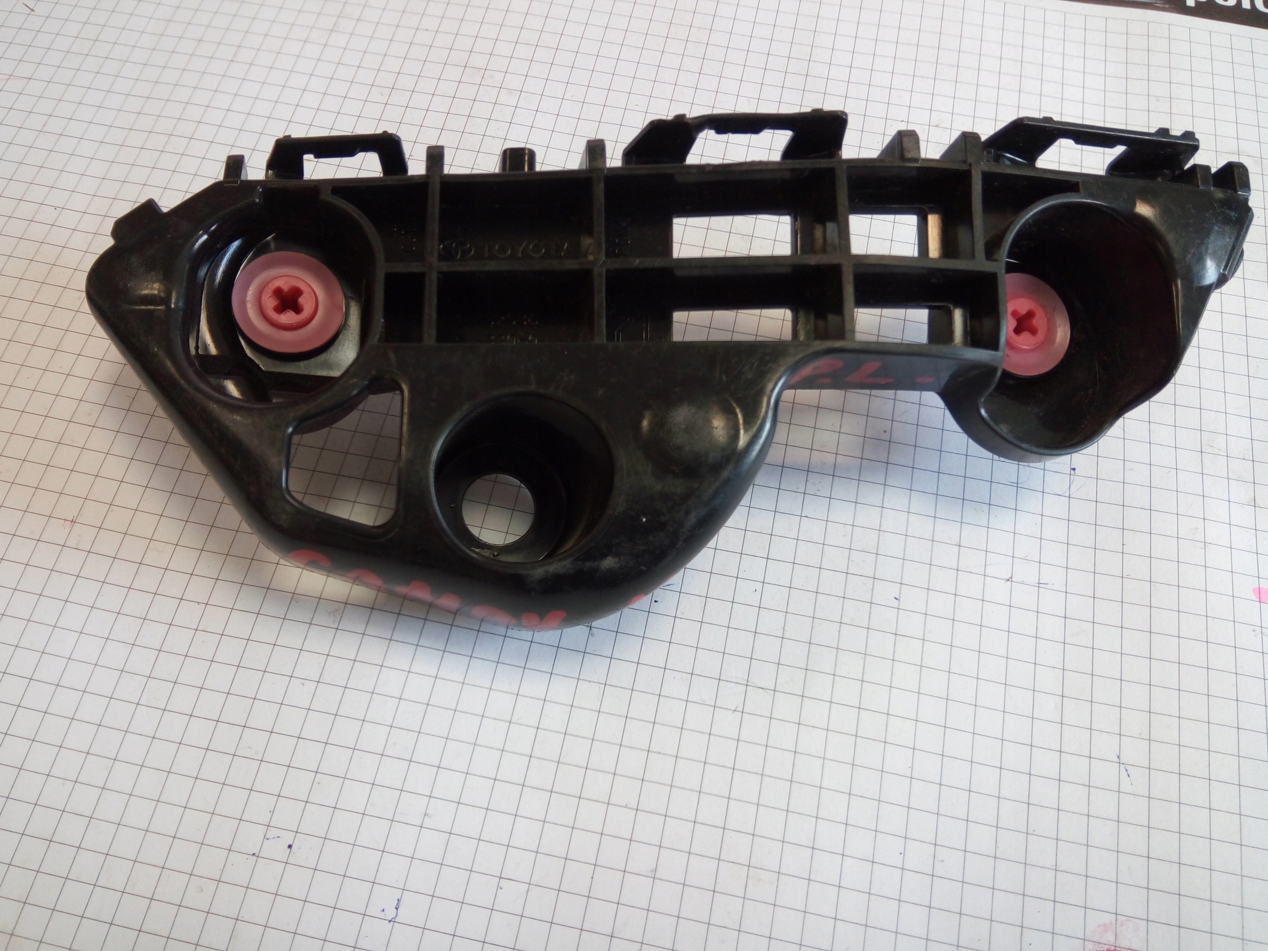 52536-33060 - ПРОСКАЛЬЗЫВАНИЕ БАМПЕРА TOYOTA CAMRY ' 17 - > ПЕРЕДНИЙ*