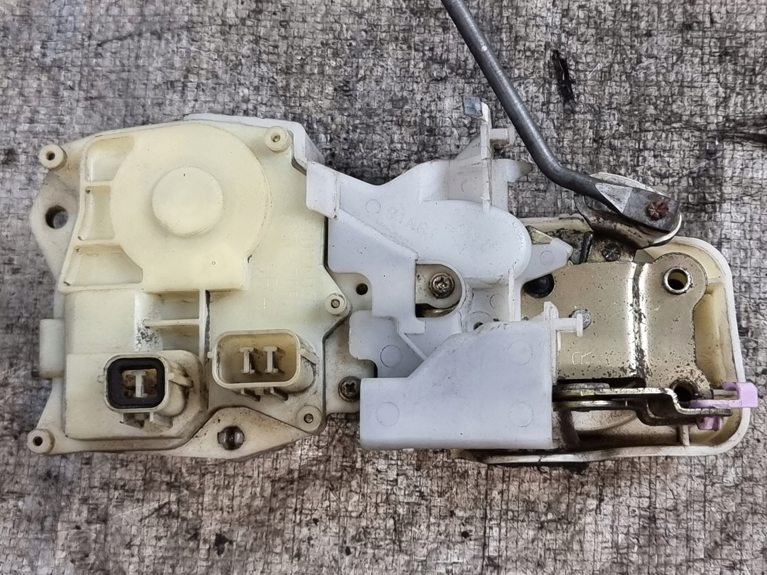 lock door right front HONDA ACCORD VI 6