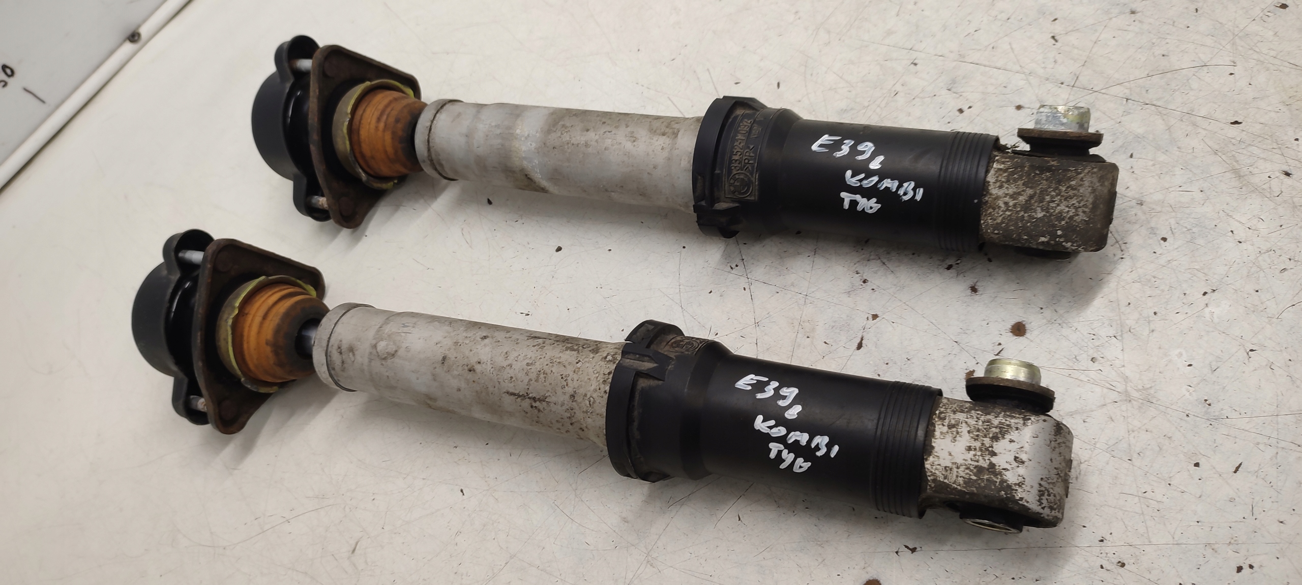 Stoßdämpfer heck para BMW E39