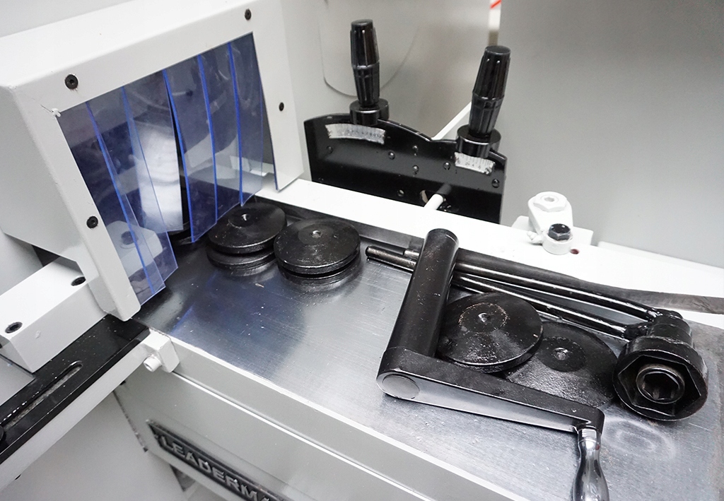 STRUGARKA CZTERO-STRONNA LEADERMAC Compact 7-WRZE. Model Compact LMC 723