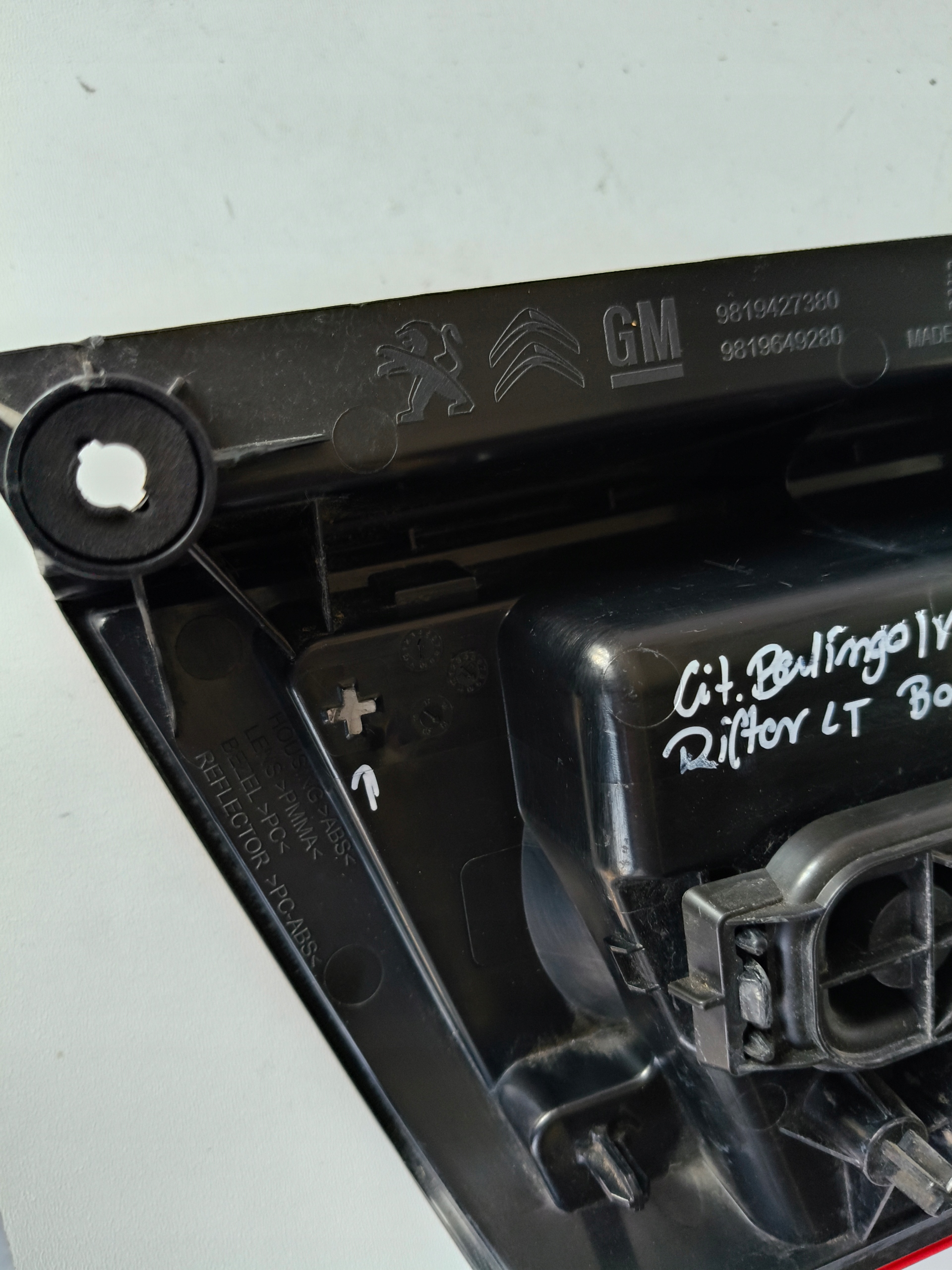 light left rear CITROEN IV 18- RIFTER LED