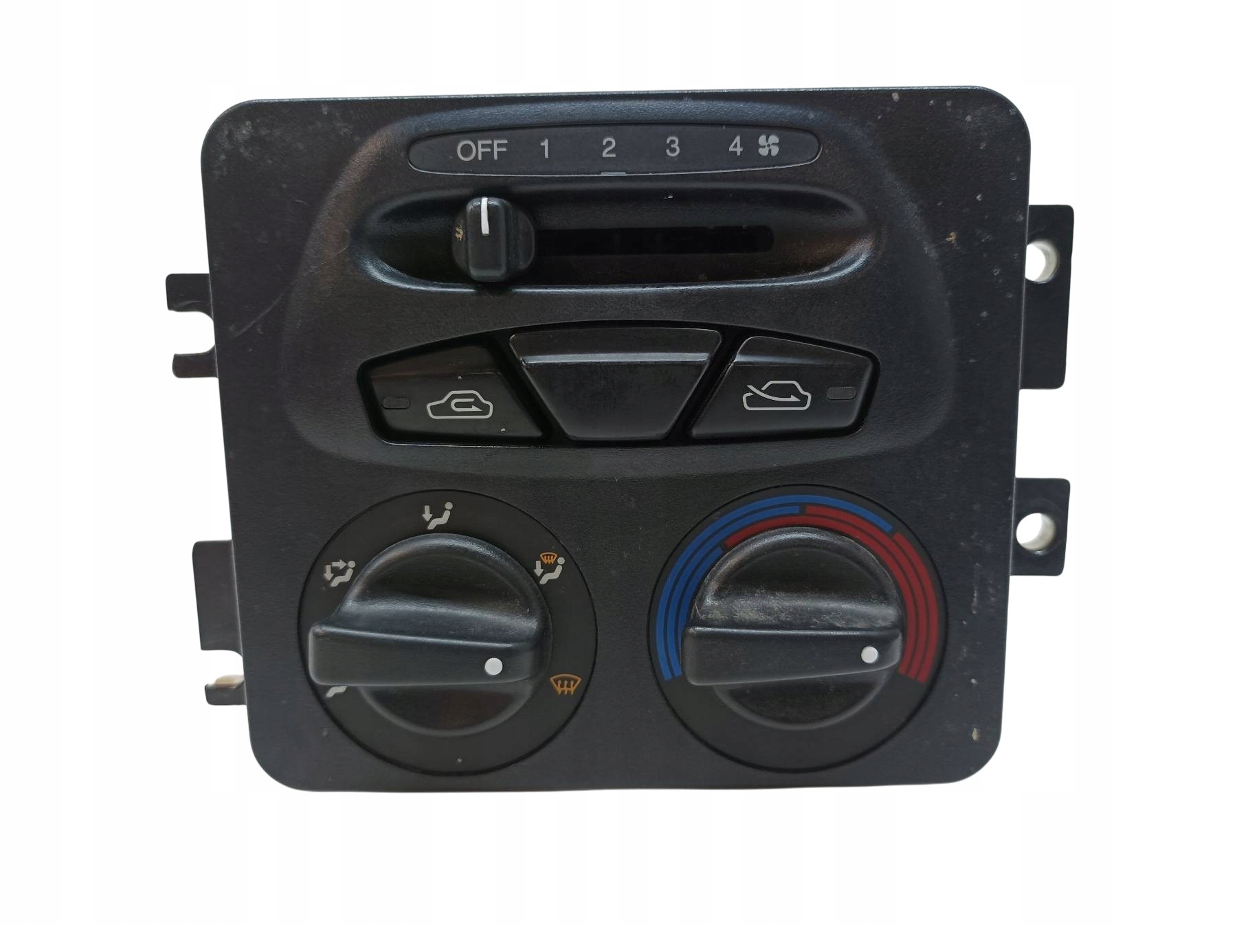 PANEL BOCCHETTE 9G24 Kia K2700 II (1997 – 2004)