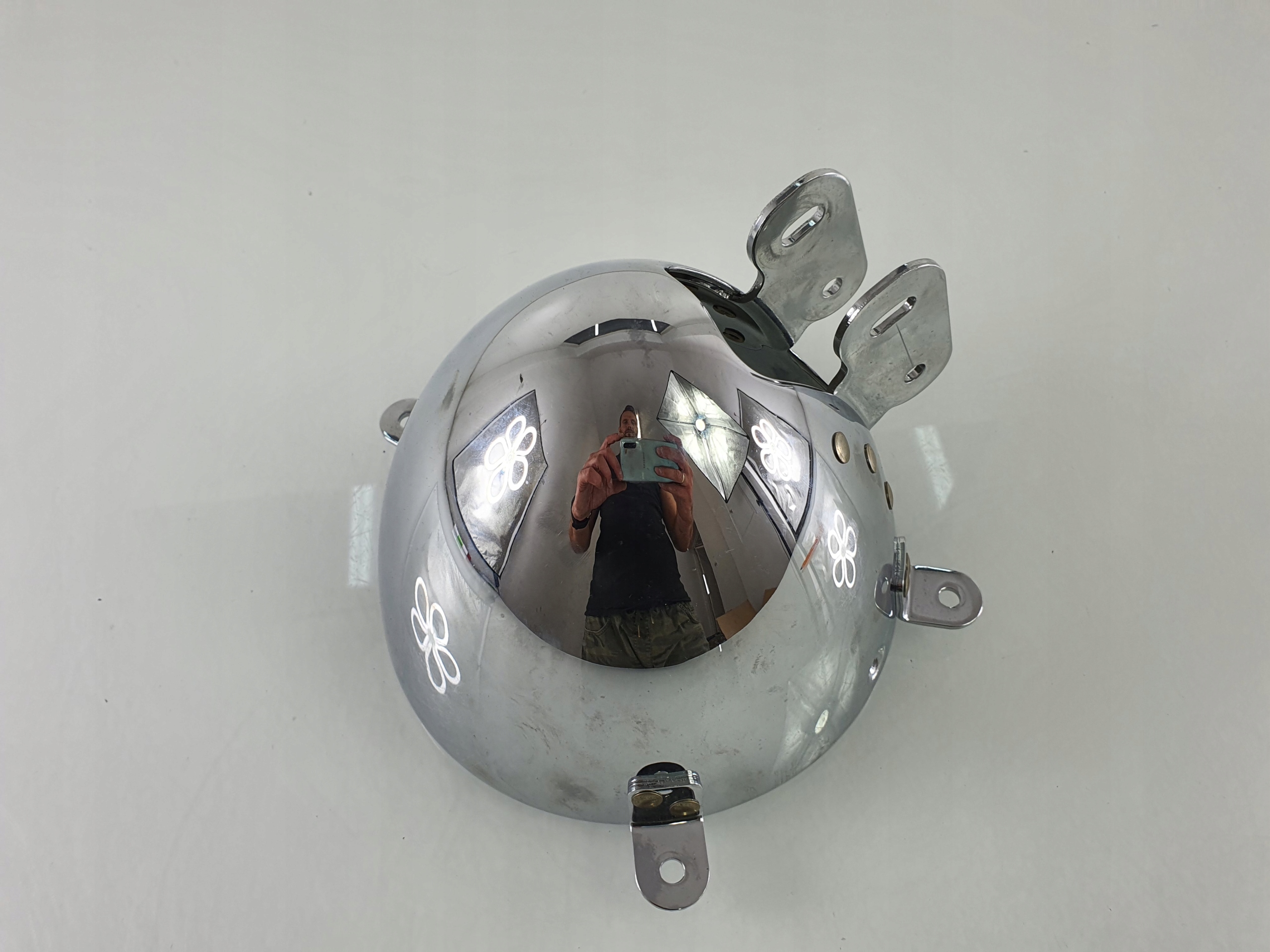 D134 TRIUMPH корпус лампы фары хром