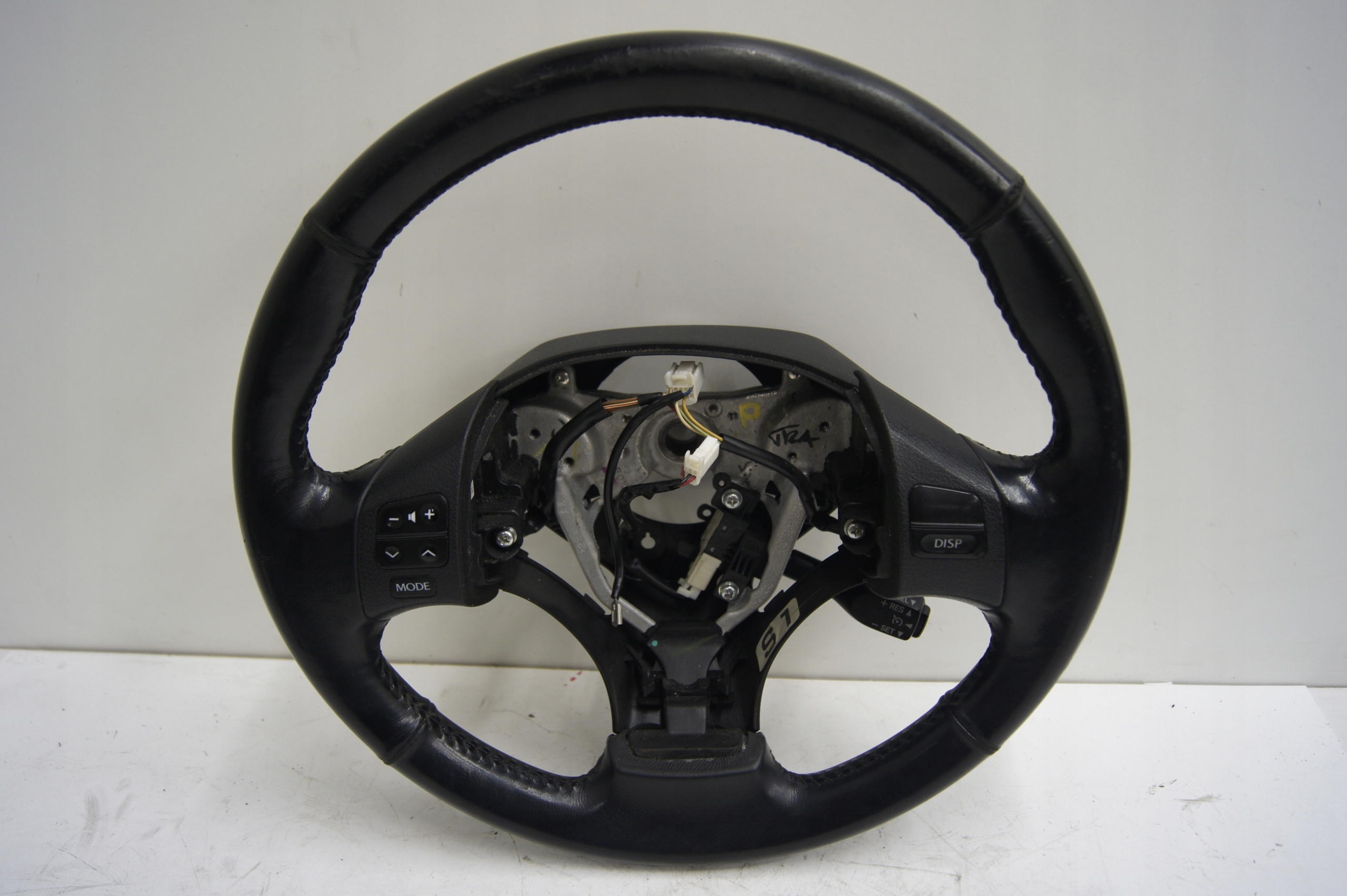 IS II 250 lexus многофункциональное рулевое колесо