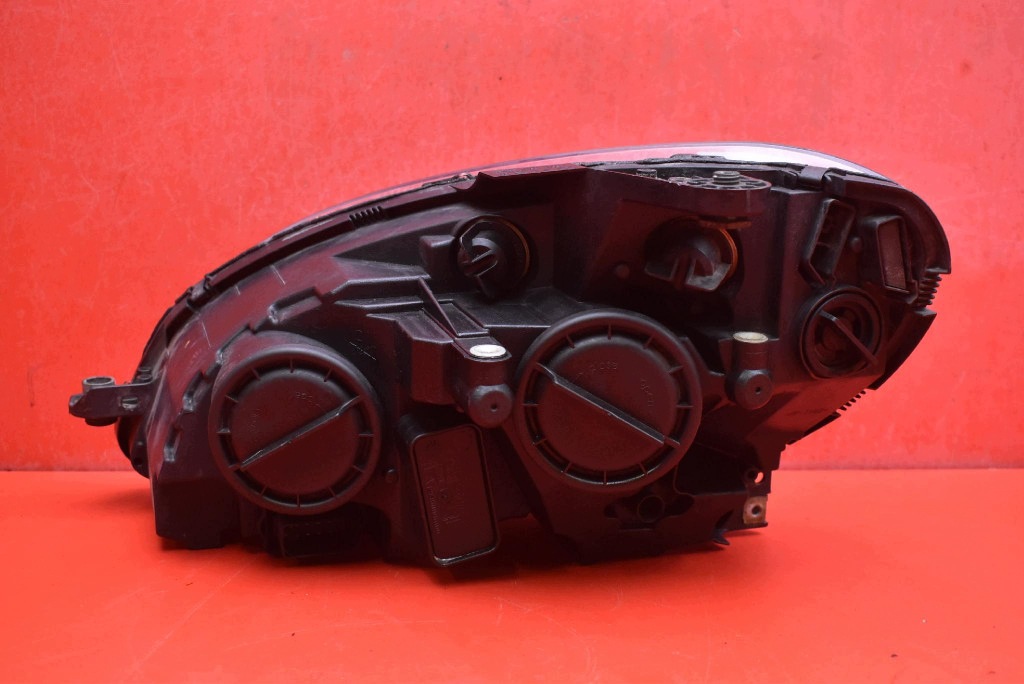 REFLEKTOR right light front lens EU MERCEDES C-KLASA W204 07-12
