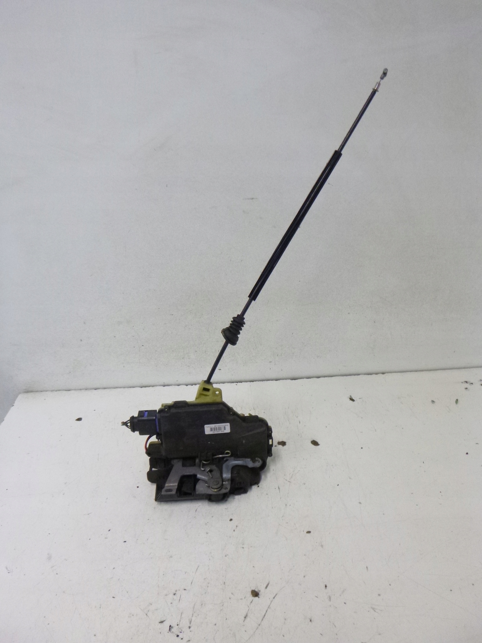 lock door front left Skoda Fabia 2001 sedan