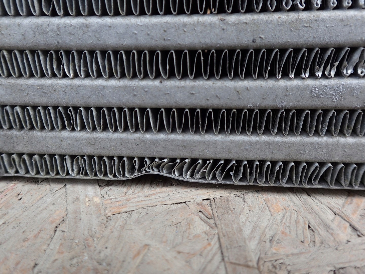 intercooler radiator RENAULT SCENIC 3 III 2009