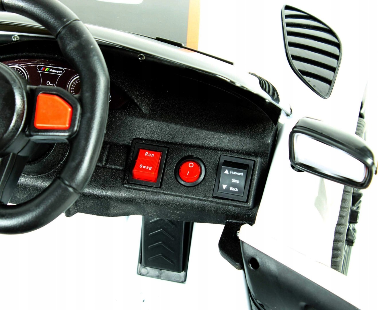 Auto na akumulator dla dzieci mp3 pilot cabrio Szerokość pojazdu 44 cm