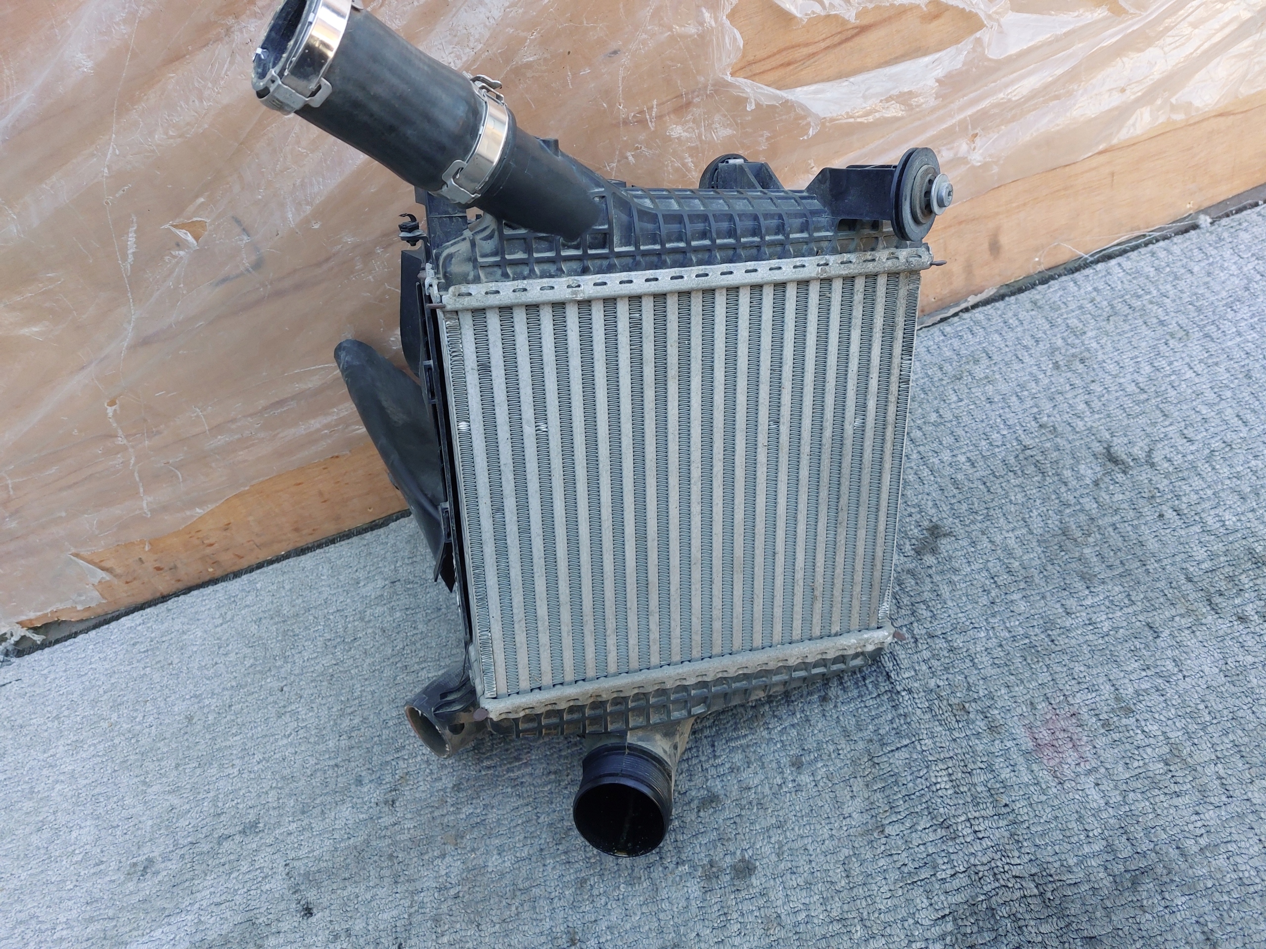 INTERCOOLER Kühler luft rechts PORSCHE CAYENNE III 9Y 22r