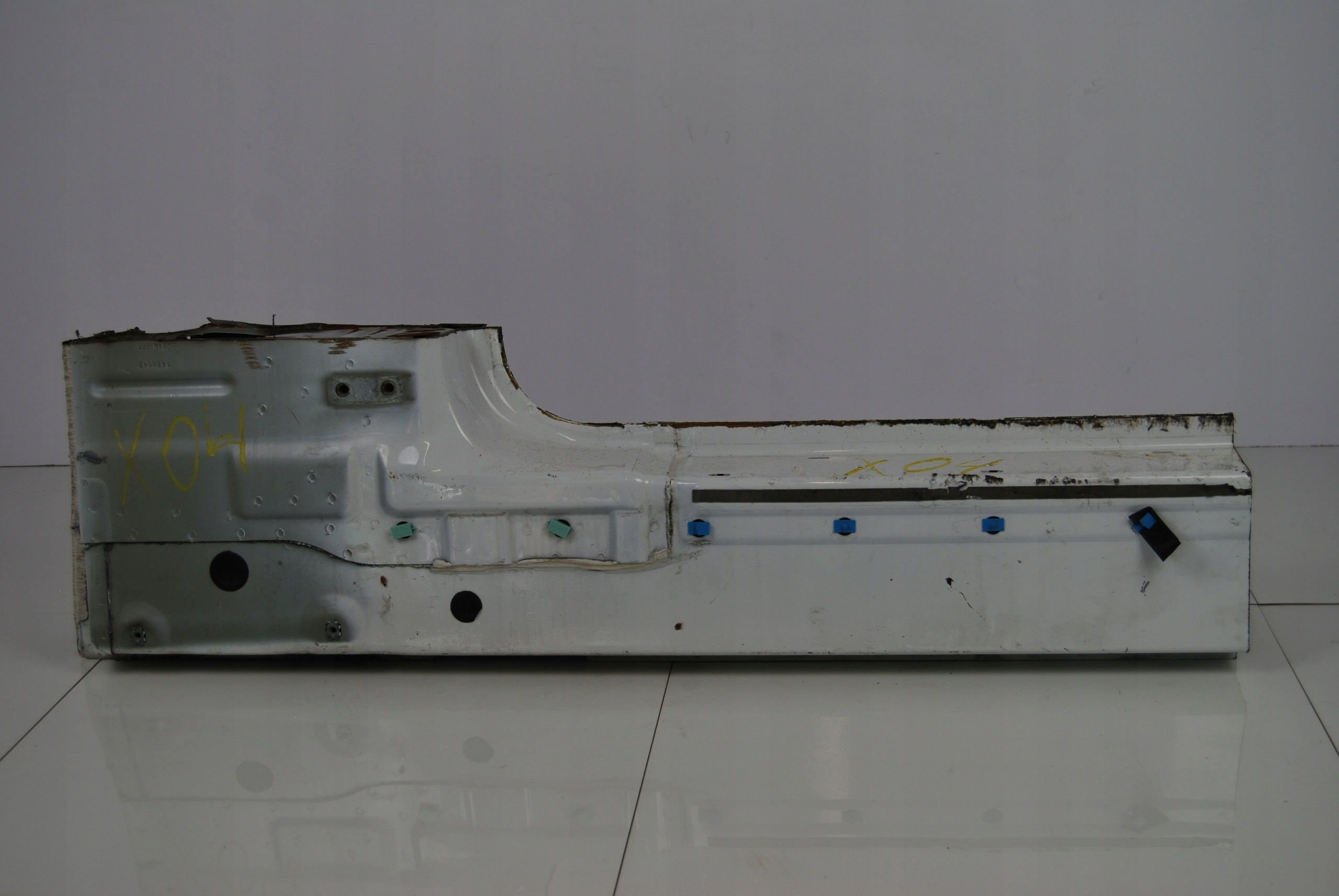threshold left quarter Chevrolet Camaro Cabrio 2016+