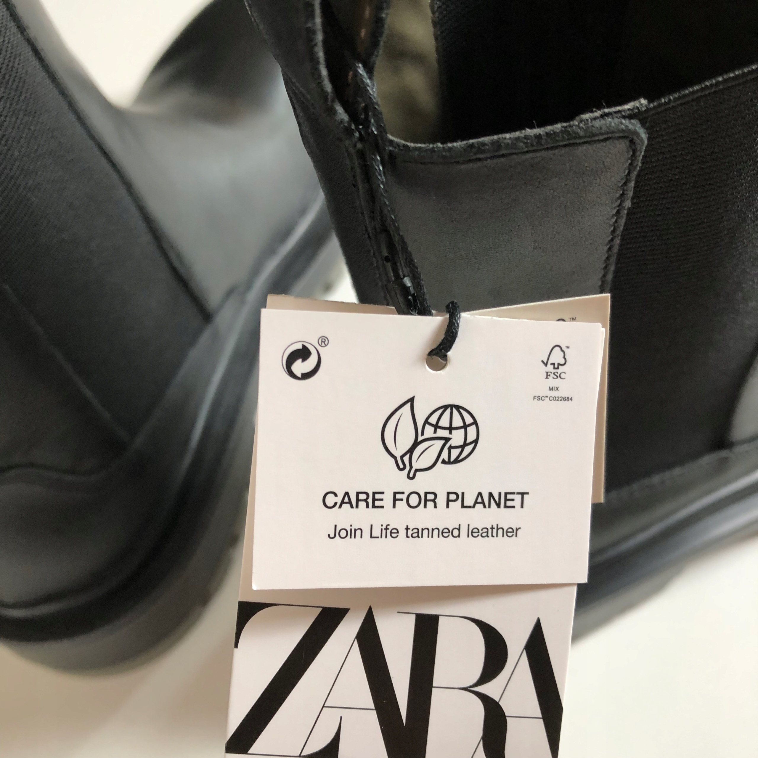 ZARA Botki Na Traktorze Skóra 42 Kolor czarny