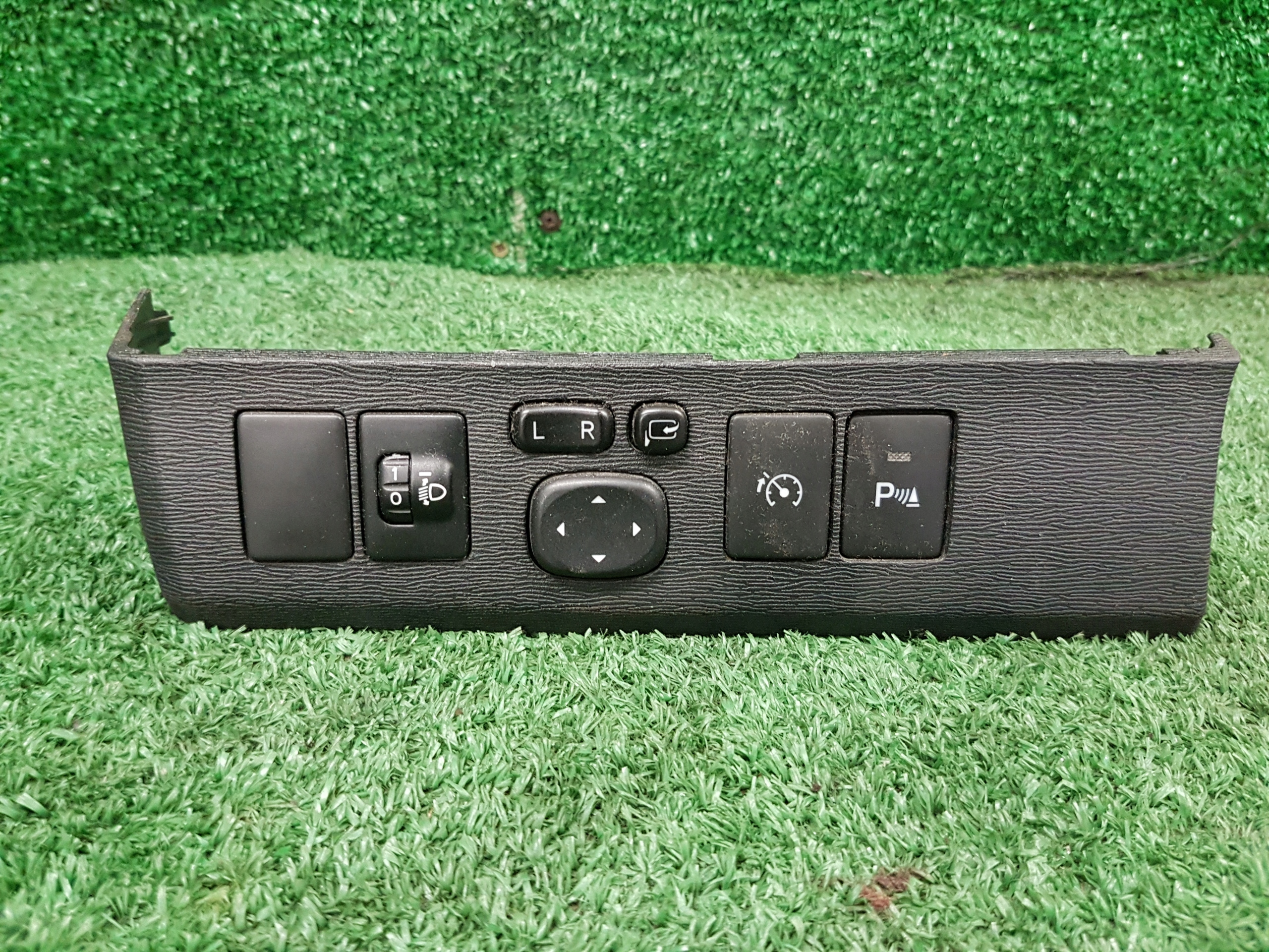 PANEL controls TOYOTA AVENSIS T27 55446-05050