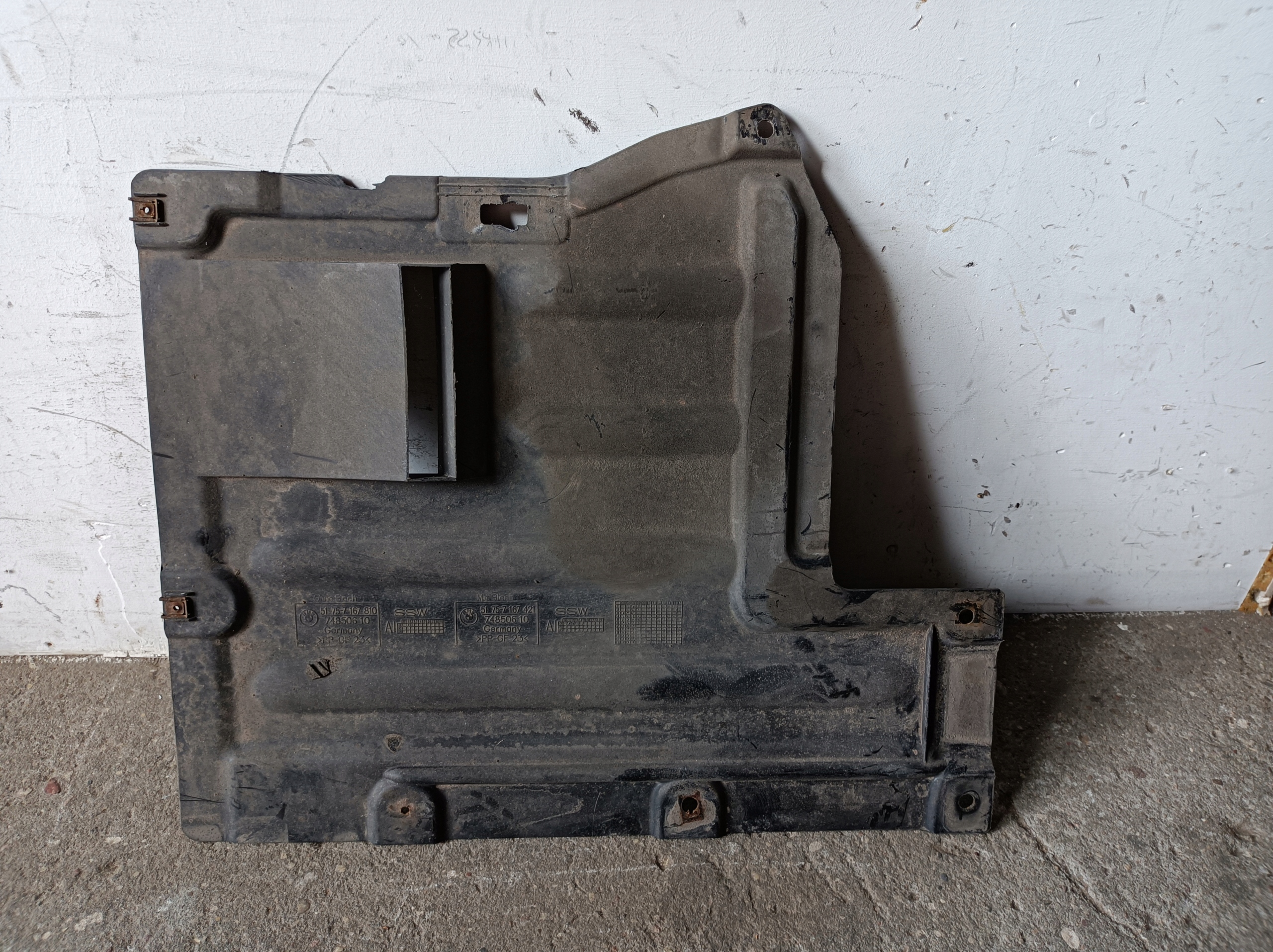 cover chassis BMW E87 E90 7167810 7167421