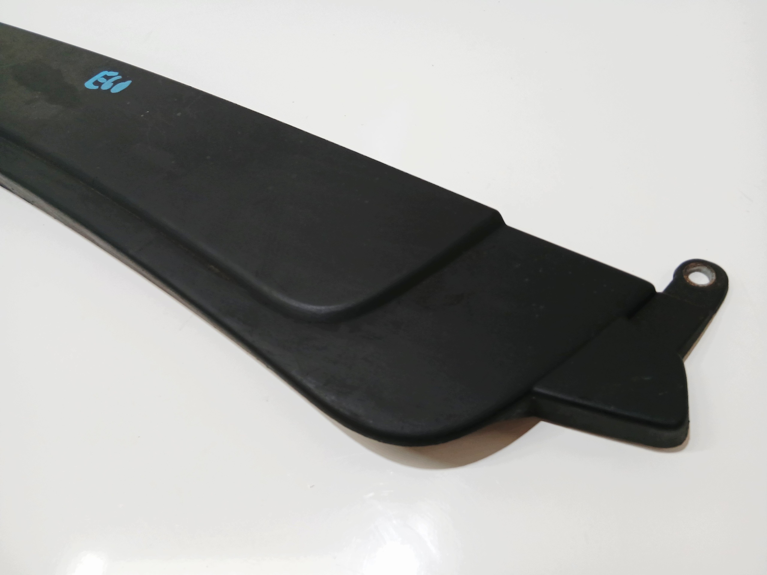 krytka stěny předního kryt BMW E60 OE 7803340 (0005298)