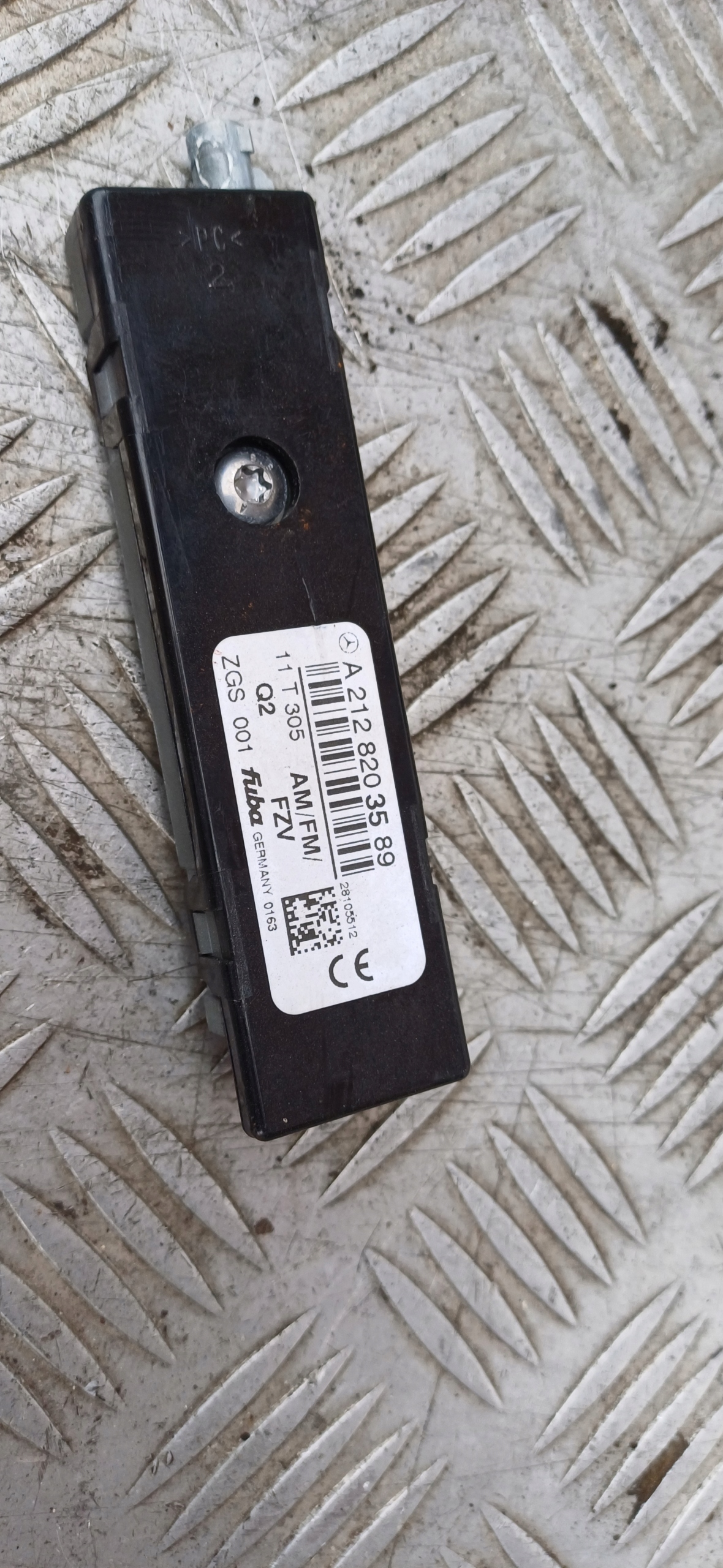 MERCEDES W212 amplifier ANTENY A2128203589