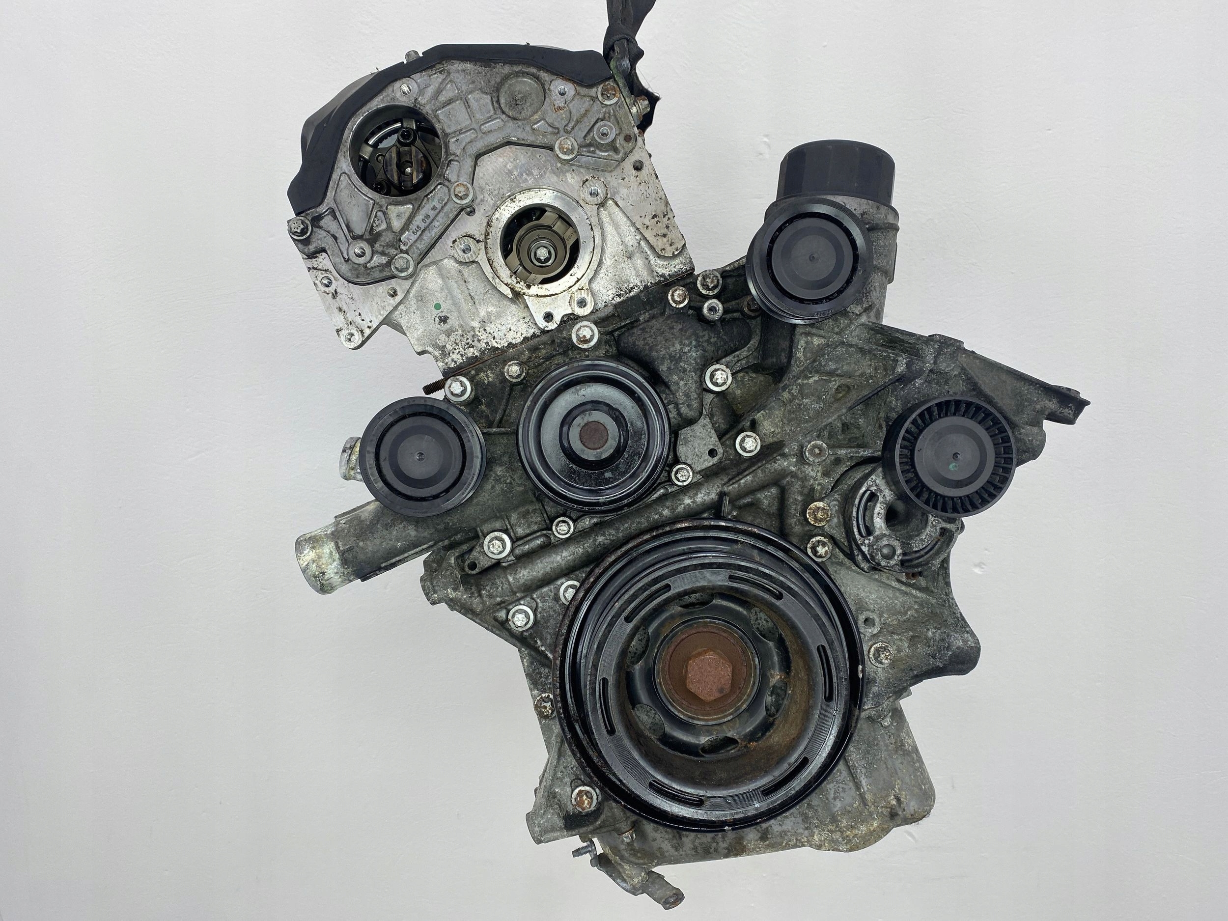 engine pillar 646811 Mercedes C200 CDI W204 2008r 2,2 CDI 646.811