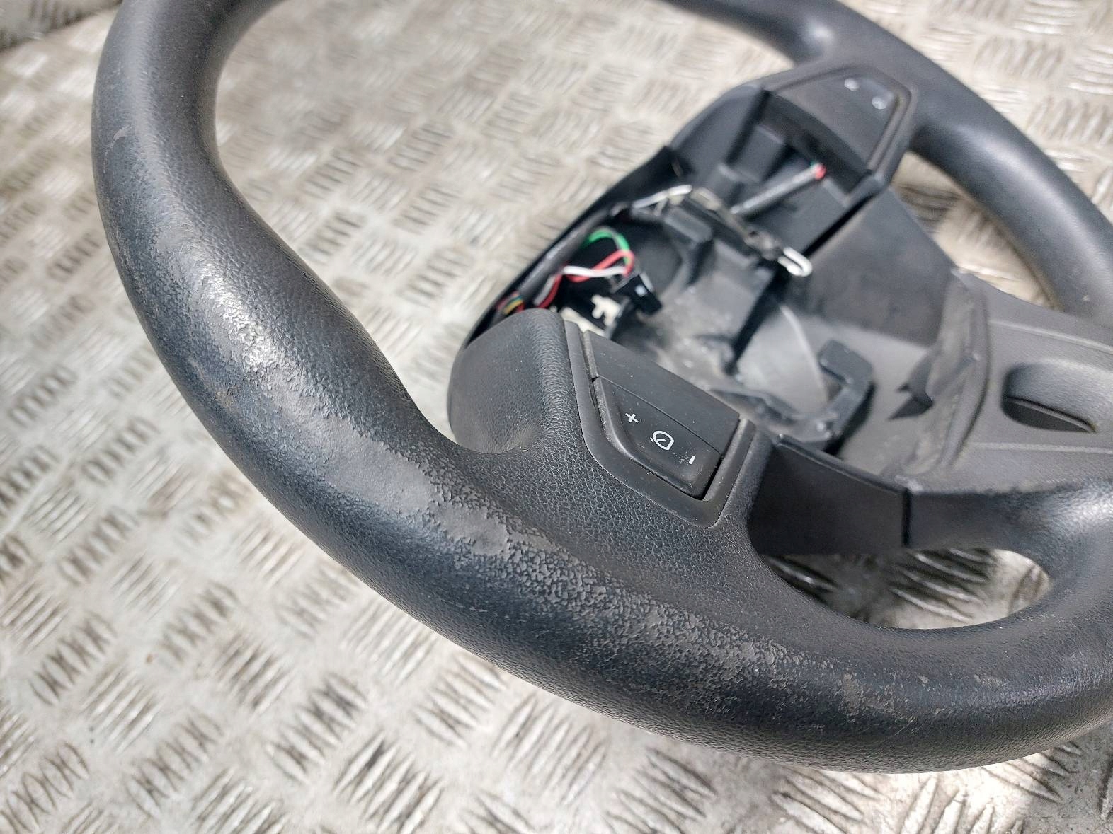 lenkrad MULTIFUNKCJA RENAULT MEGANE III 484300035R