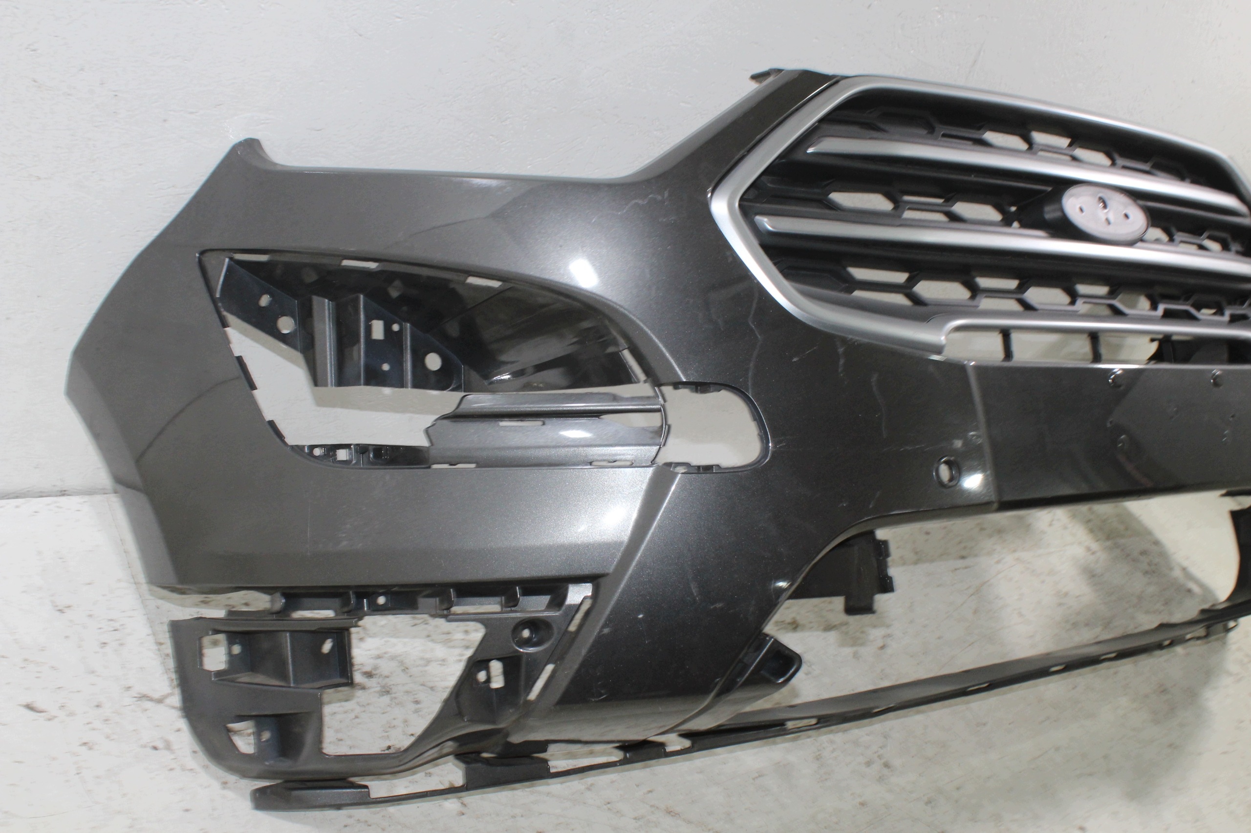 Ford Ecosport MK2 lift bumper front front GN15-17757-M