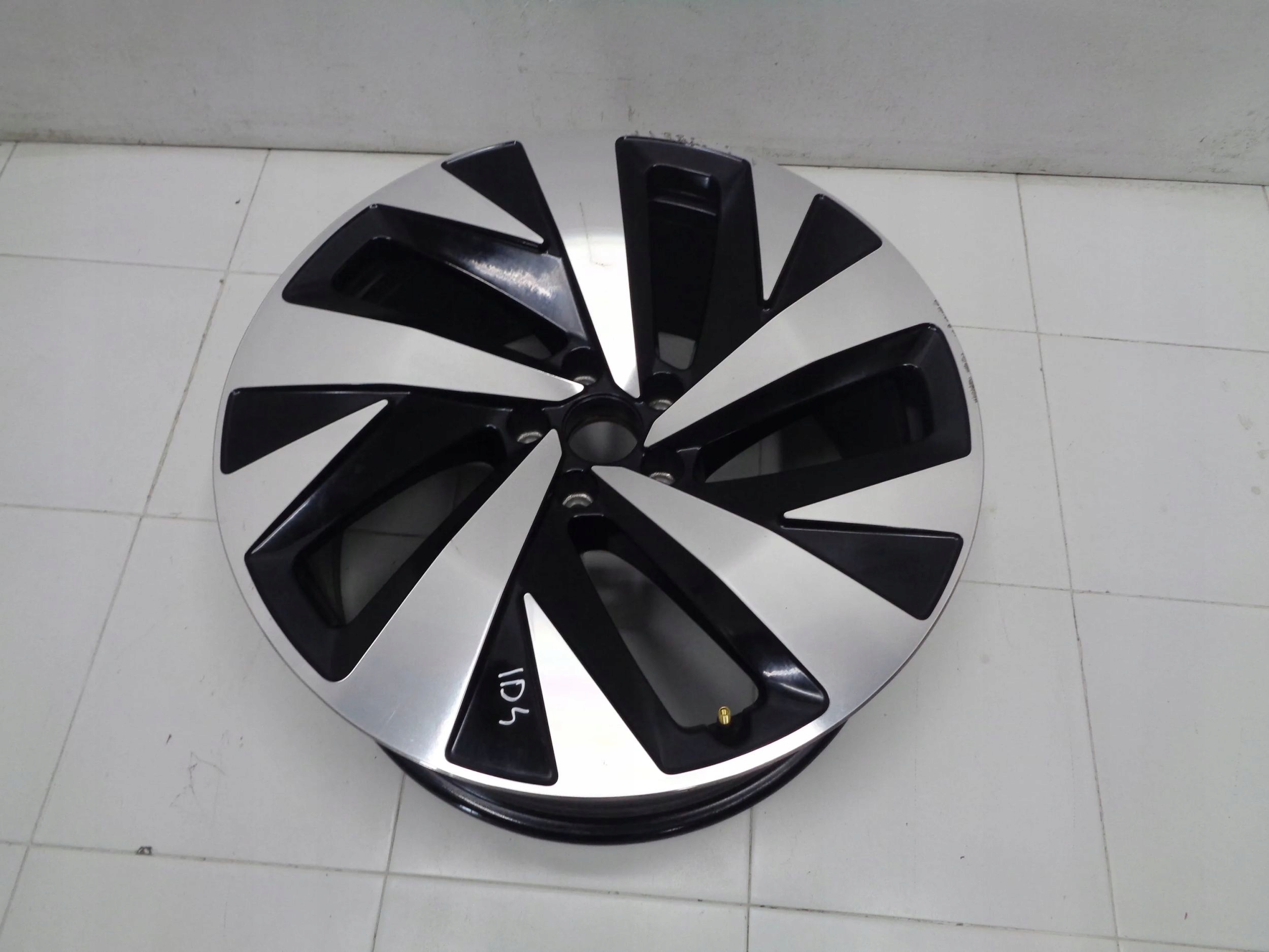 VW ID4 disk hliníkový R20 9J ET 42 11A601025H 20R